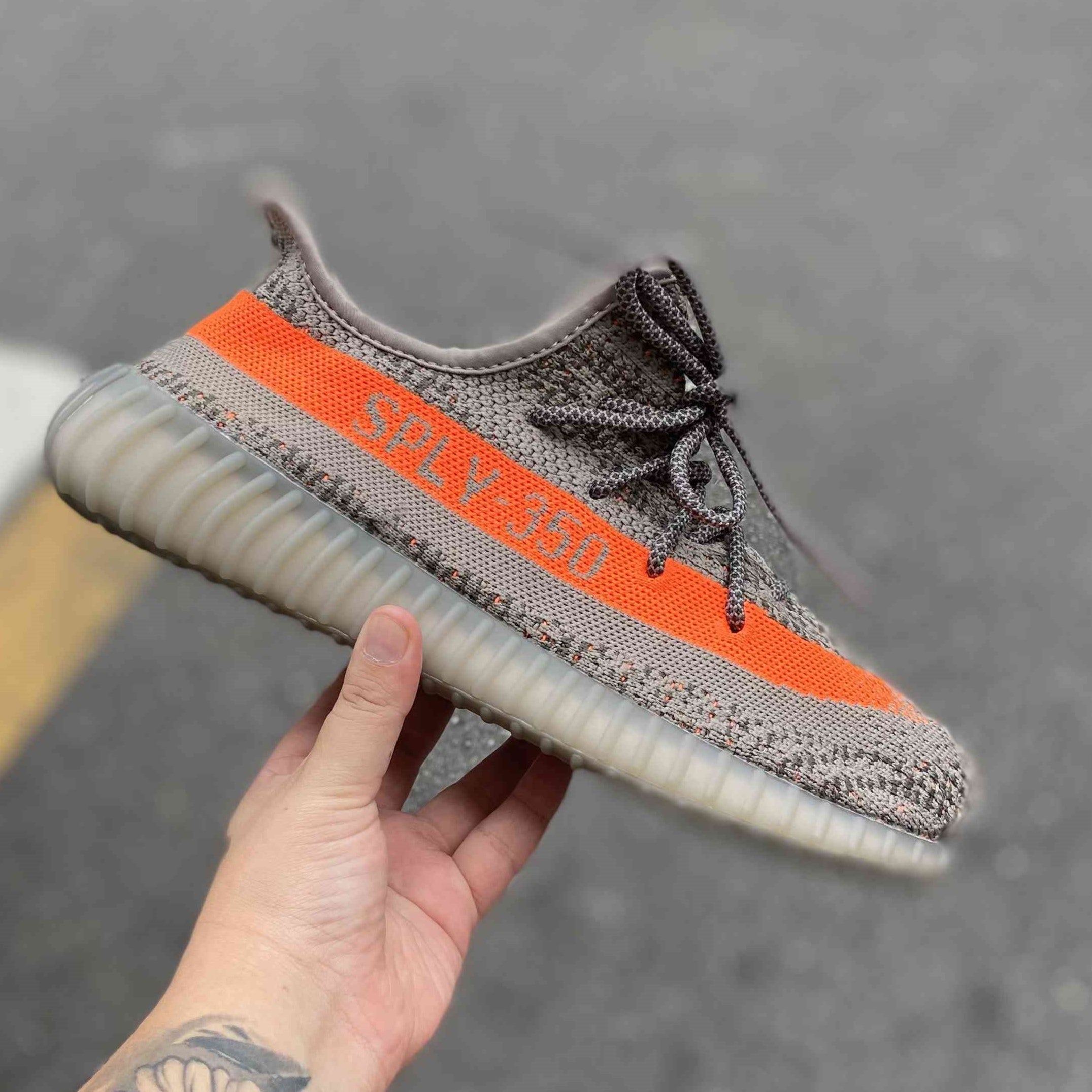 Yeezy Boost 350 v2 Beluga