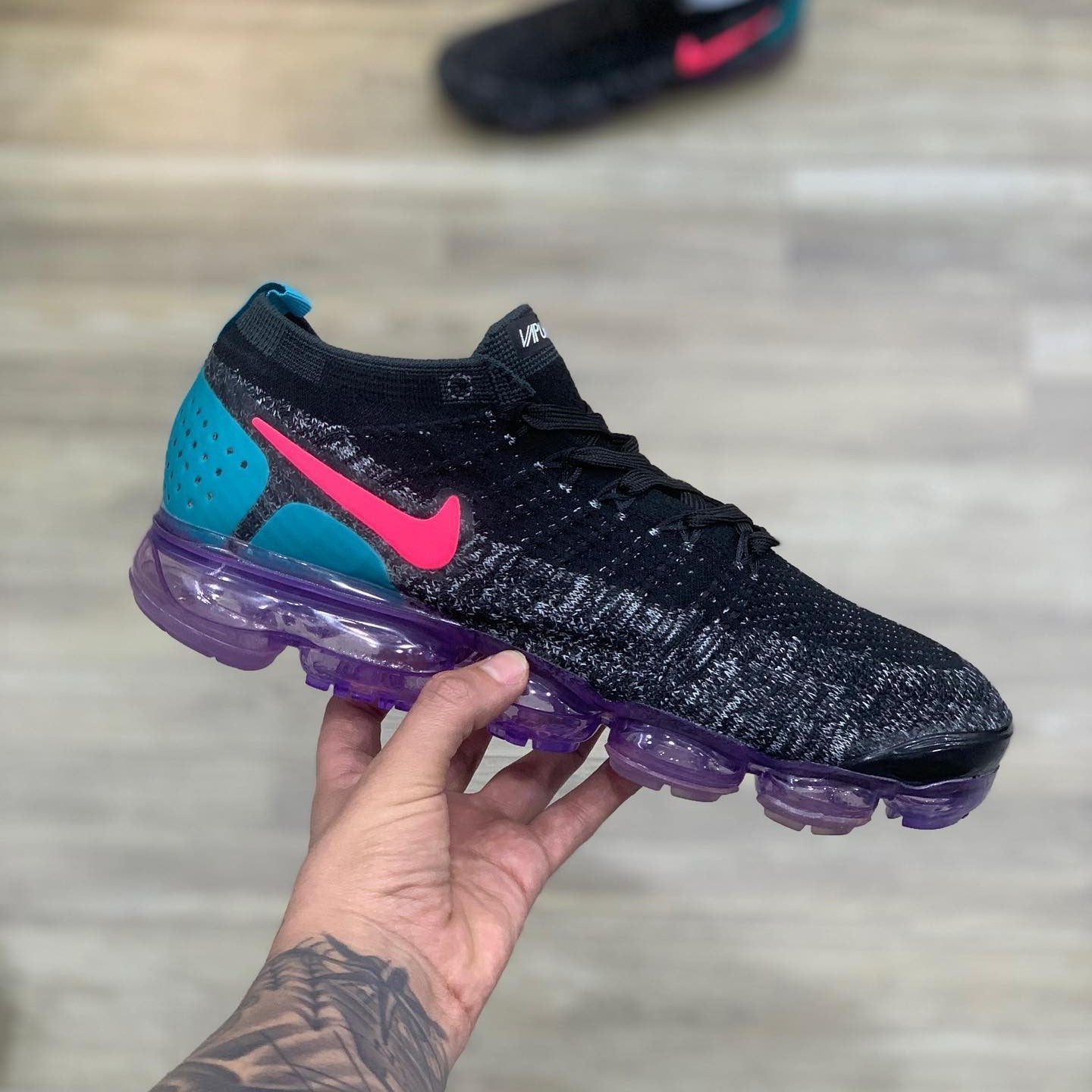 VaporMax Flyknit 2 Hot Punch