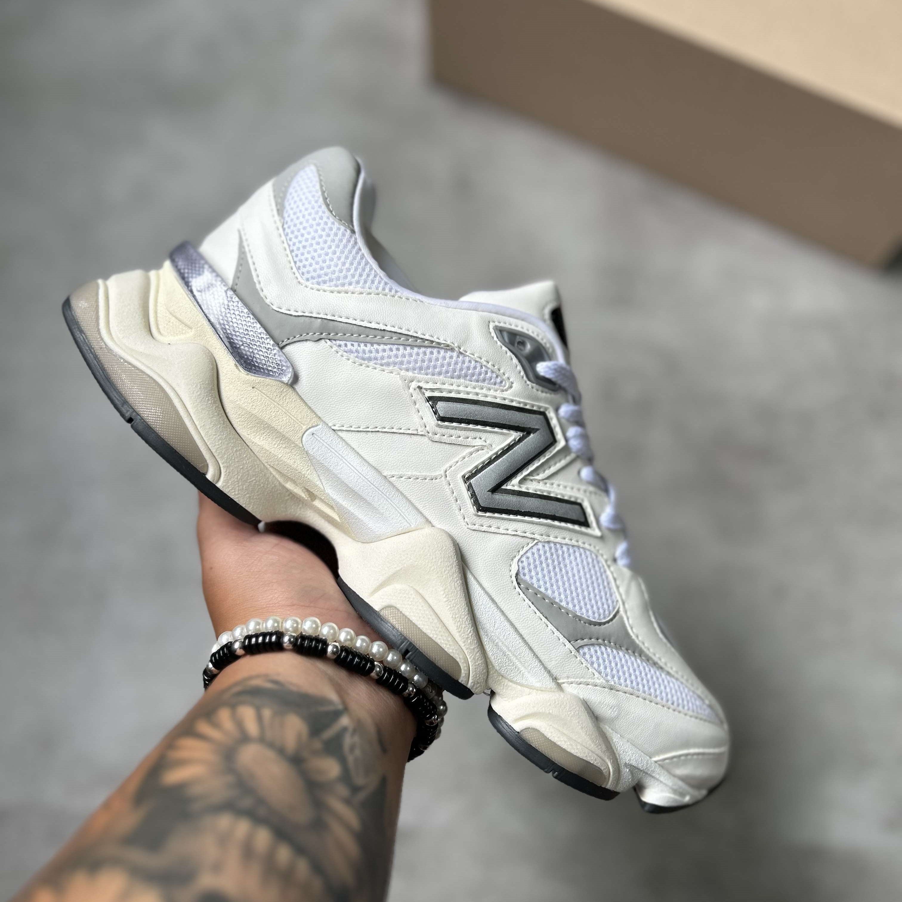 New Balance 9060 Sea Salt Concrete