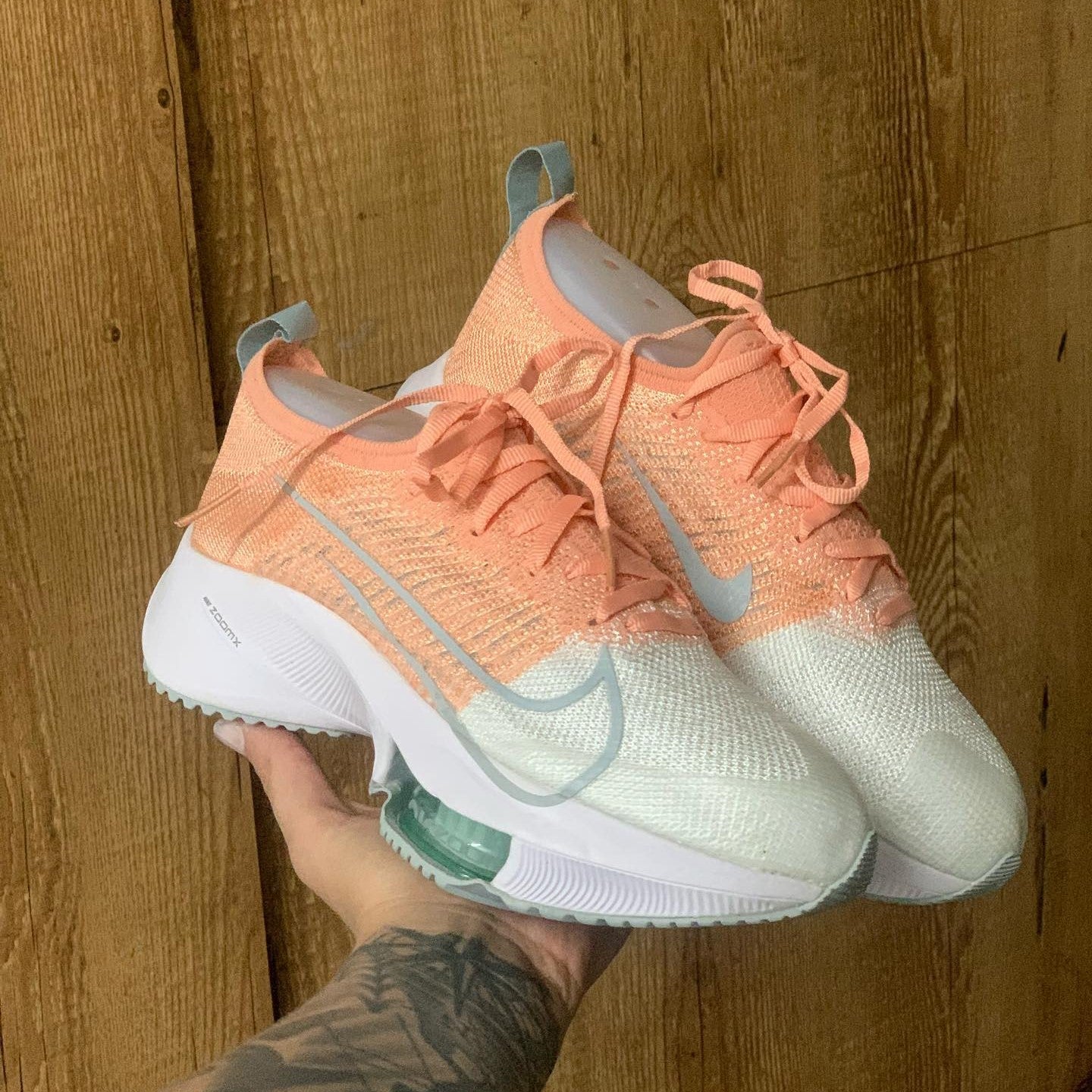 Air Zoom Tempo NEXT Flyknit Sunset Tint