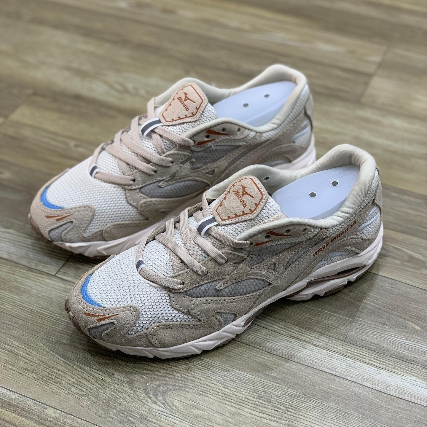 Wave Rider 10 Desert Meditations