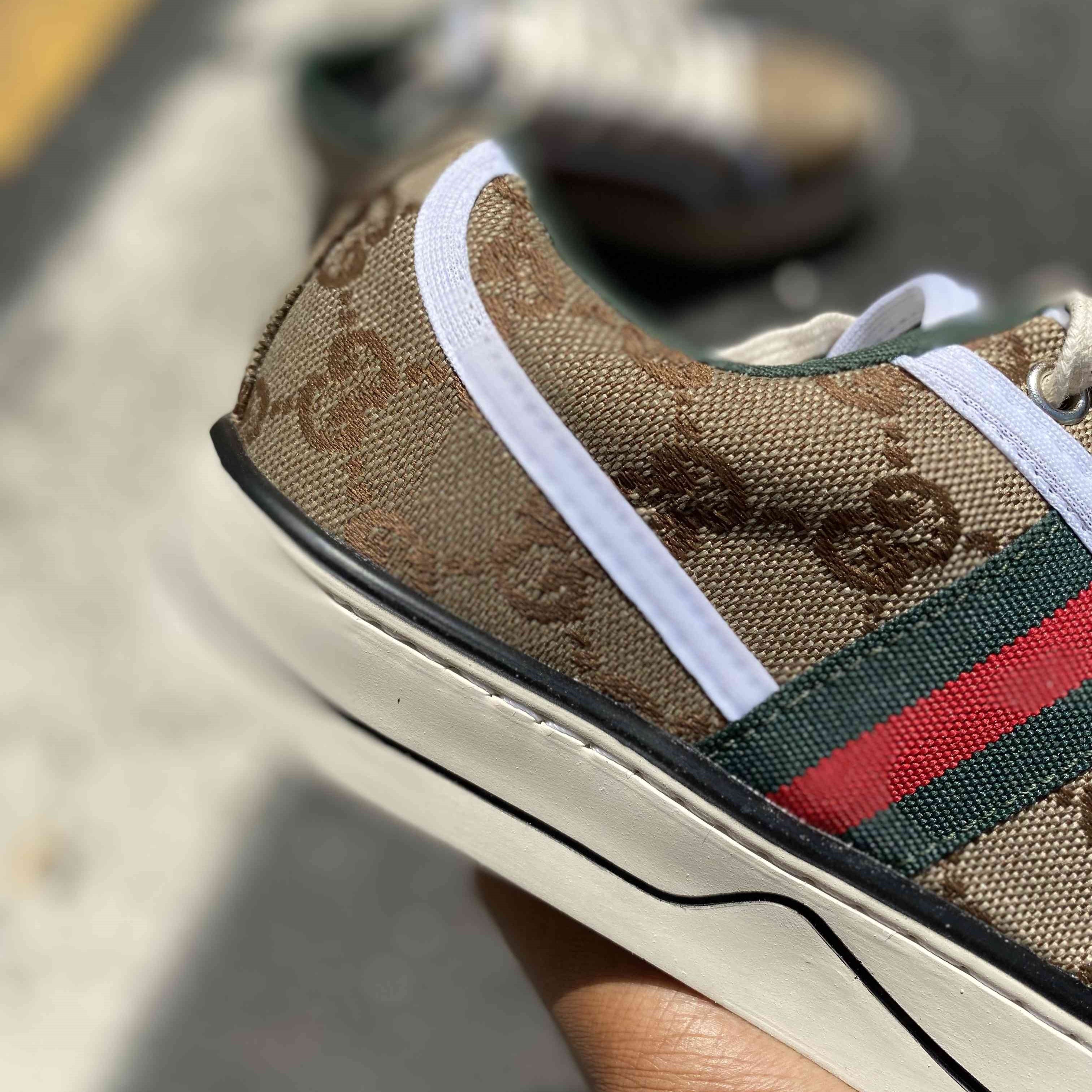 Men's GG Gucci Tennis 1977 Beige