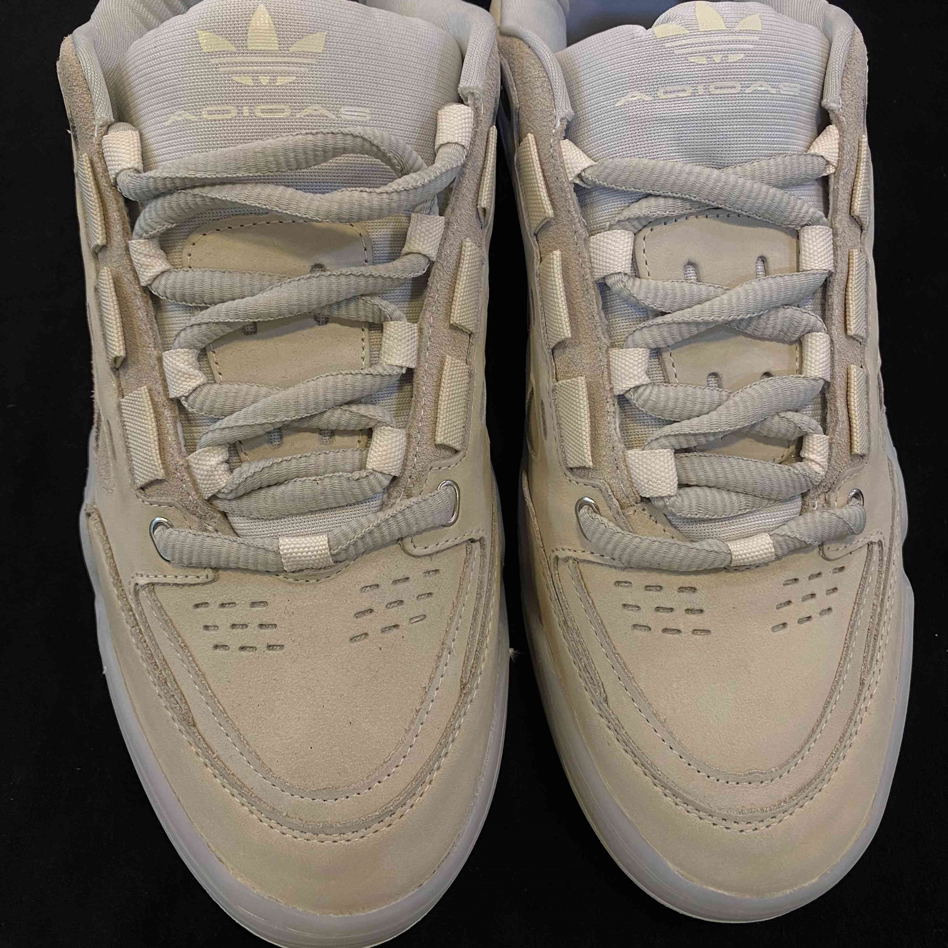 ADI2000 Wonder White