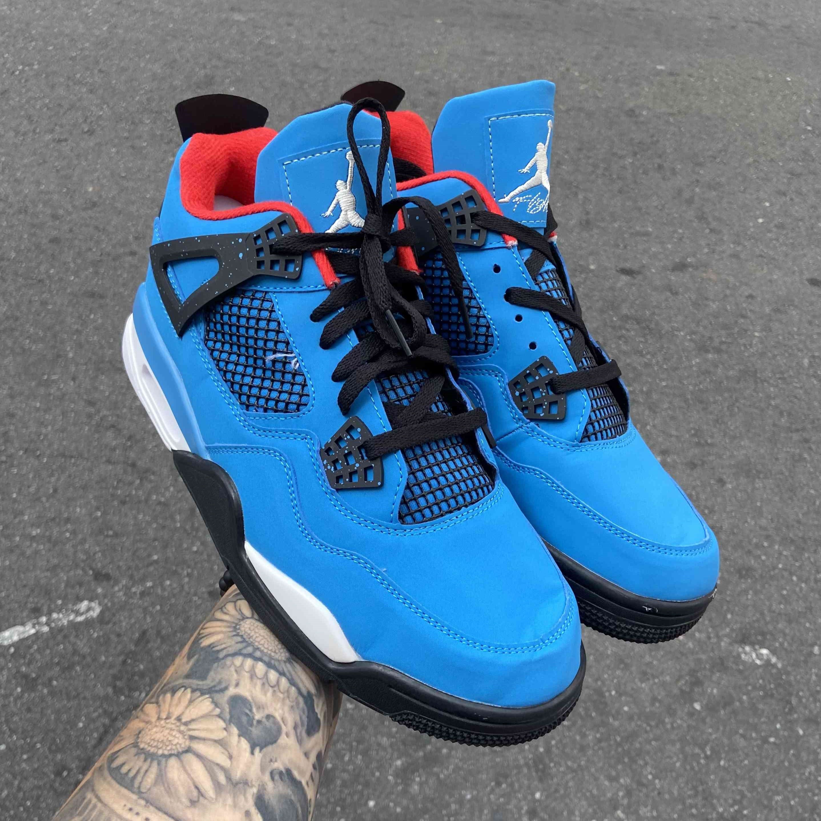 Air Jordan 4 Travis Scott Cactus Jack