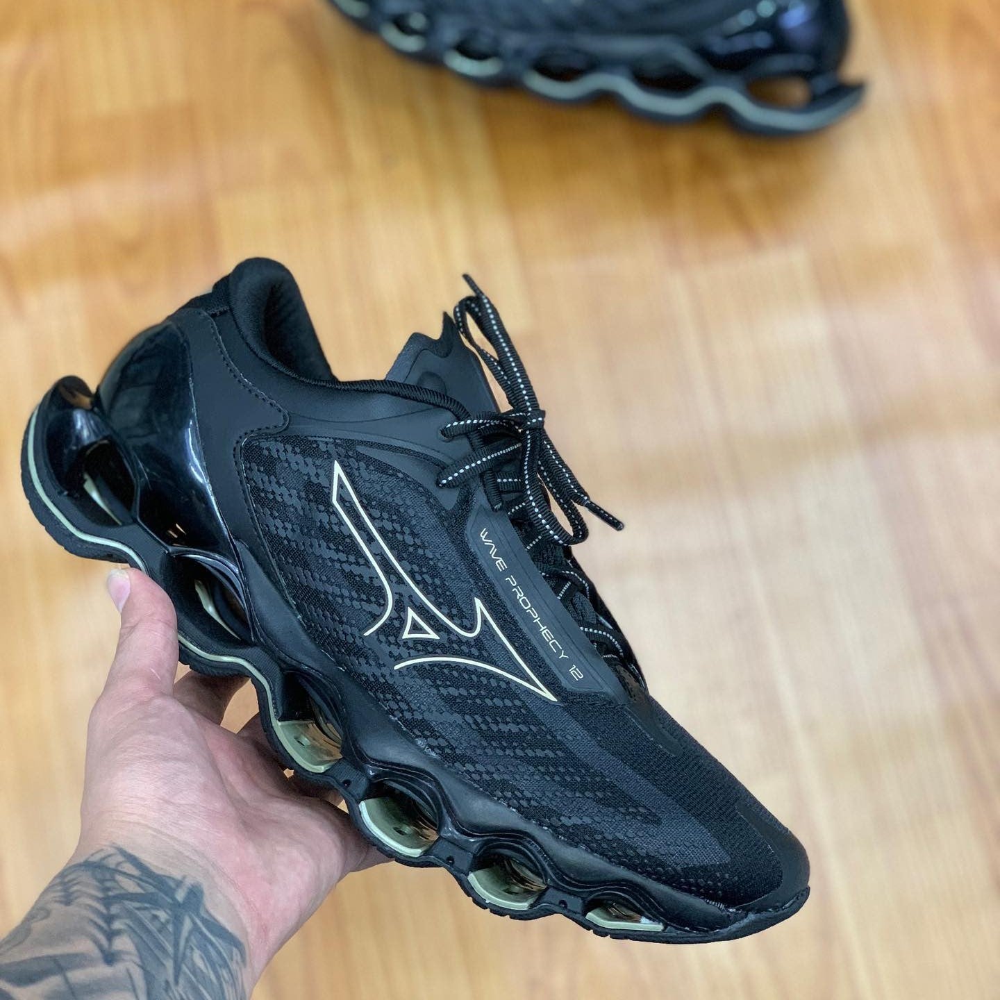 Wave Prophecy 12 Black Gold