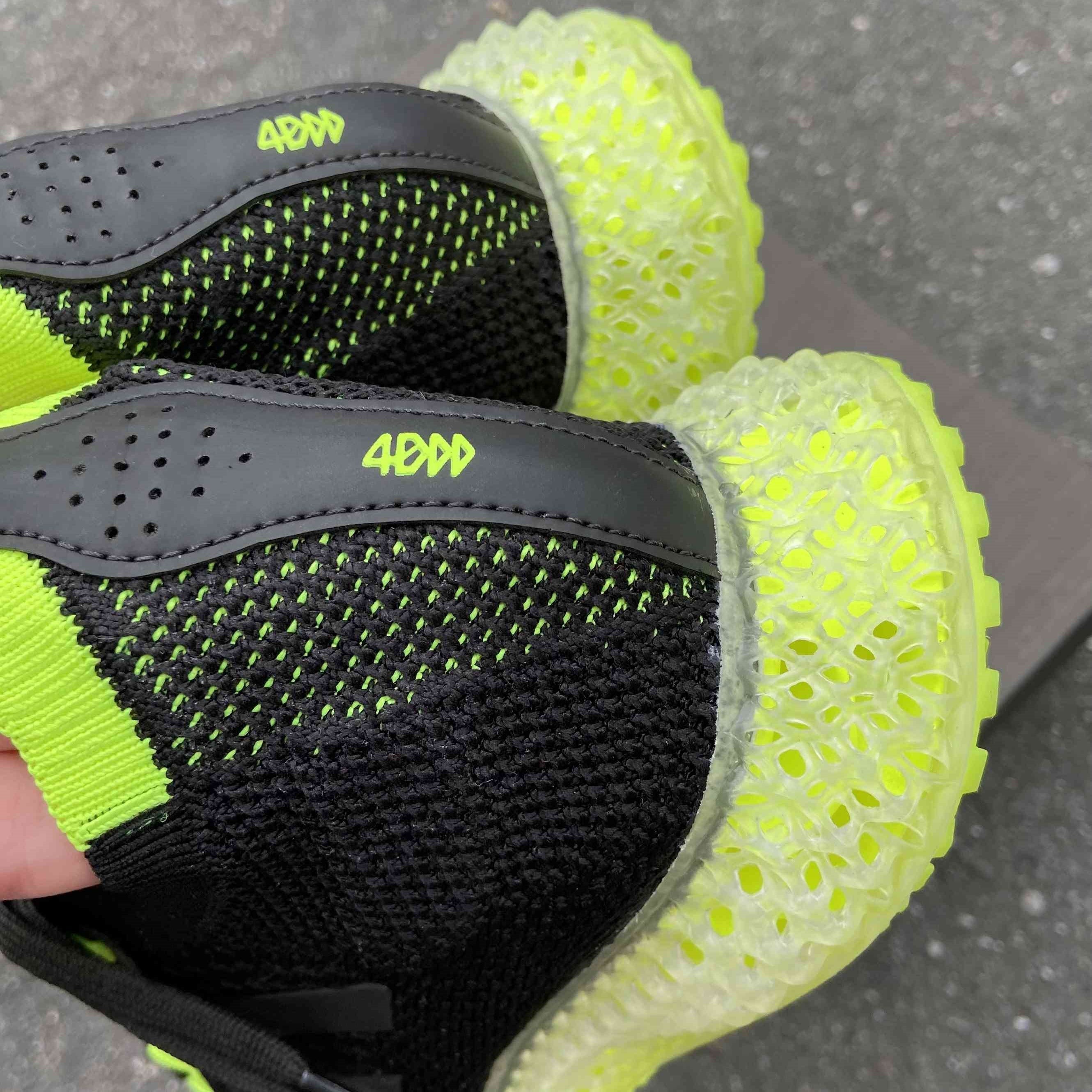 Futurecraft 4D Black Gren Line