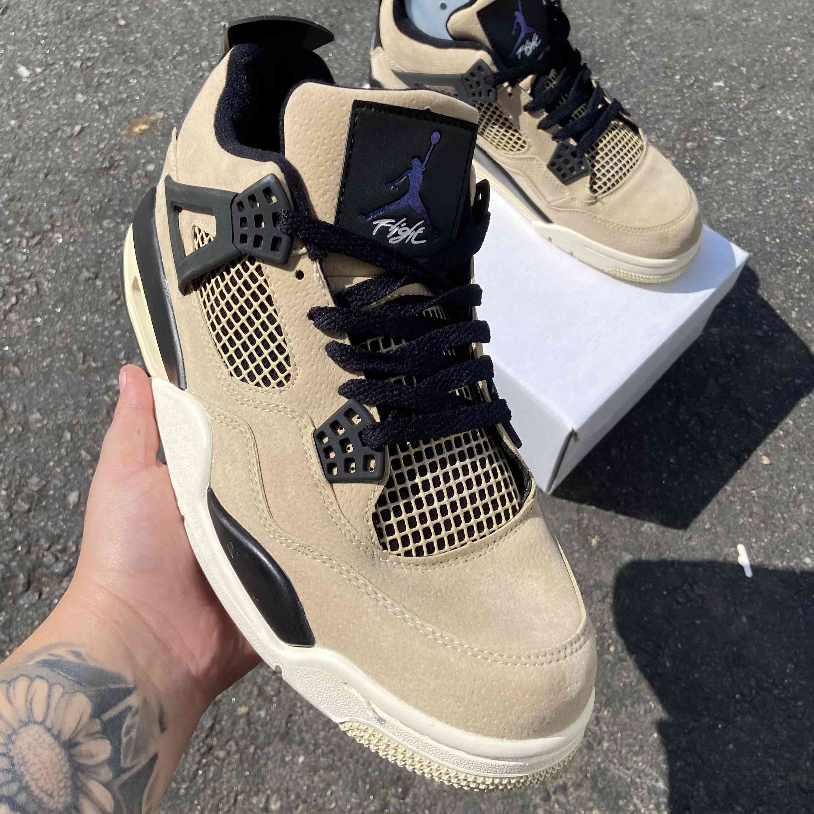 Air Jordan 4 Retro Mushroom