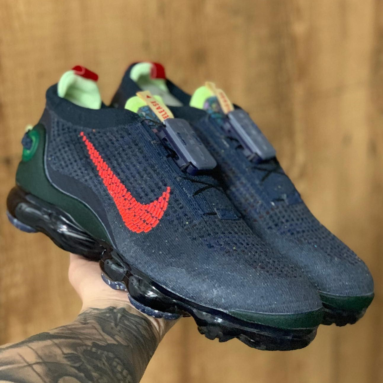 VaporMax 2020 GS Obsidian Siren Red