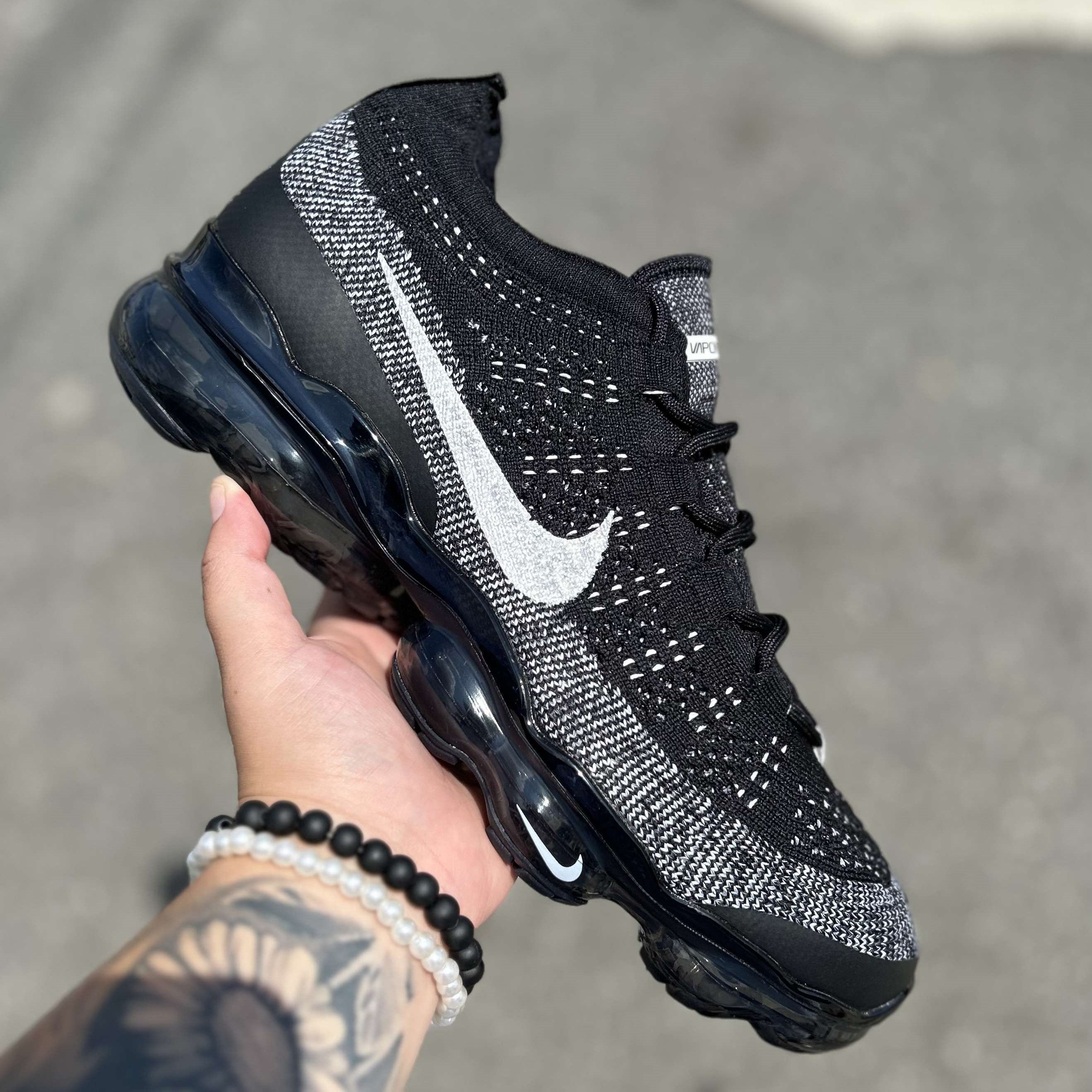 VaporMax 2023 Flyknit Oreo