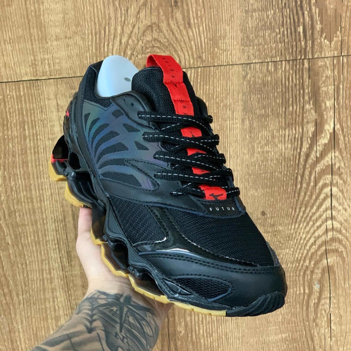 Mizuno Futur Camaleao