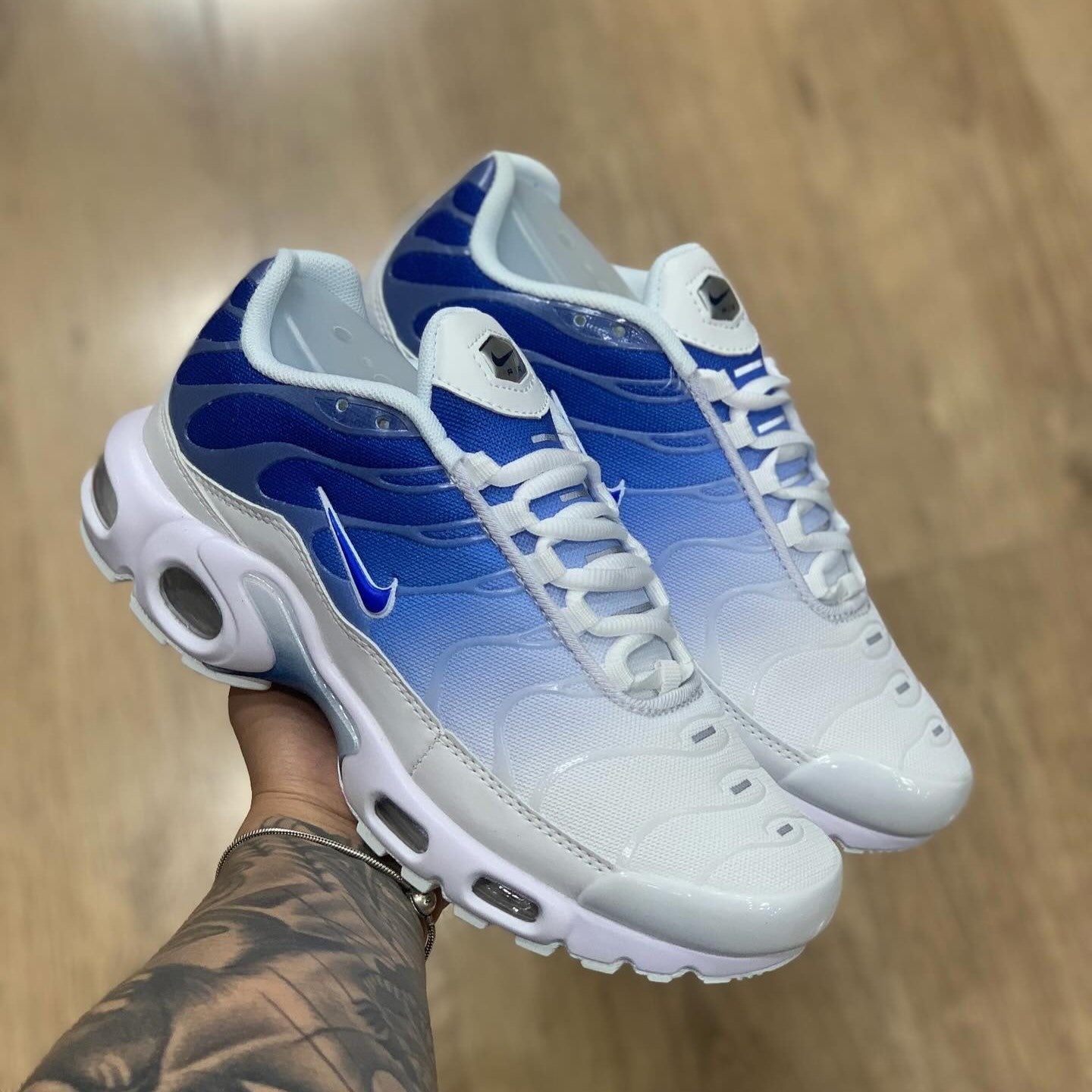 Air Max Plus Royal Blue Fade