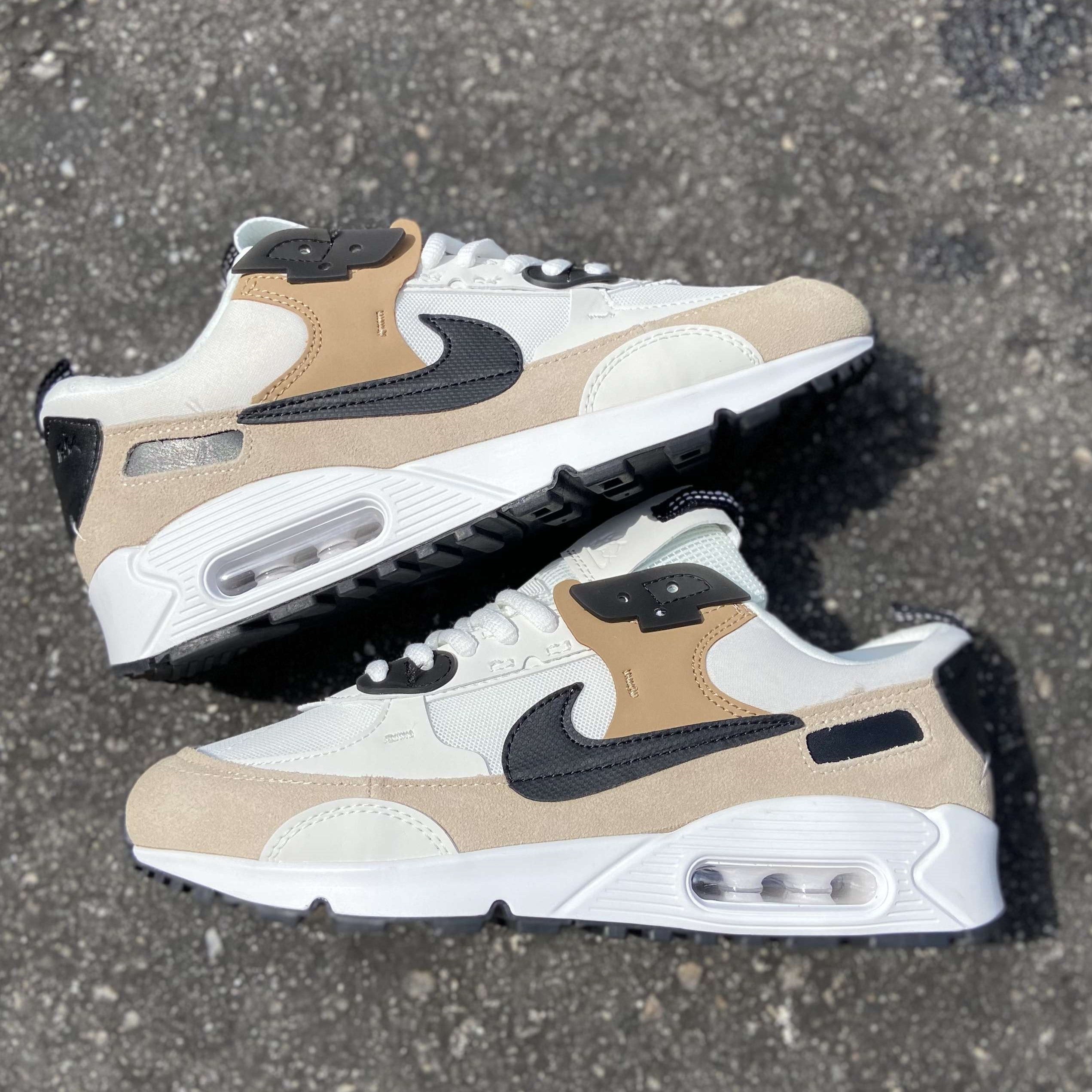 Air Max 90 Futura Tan