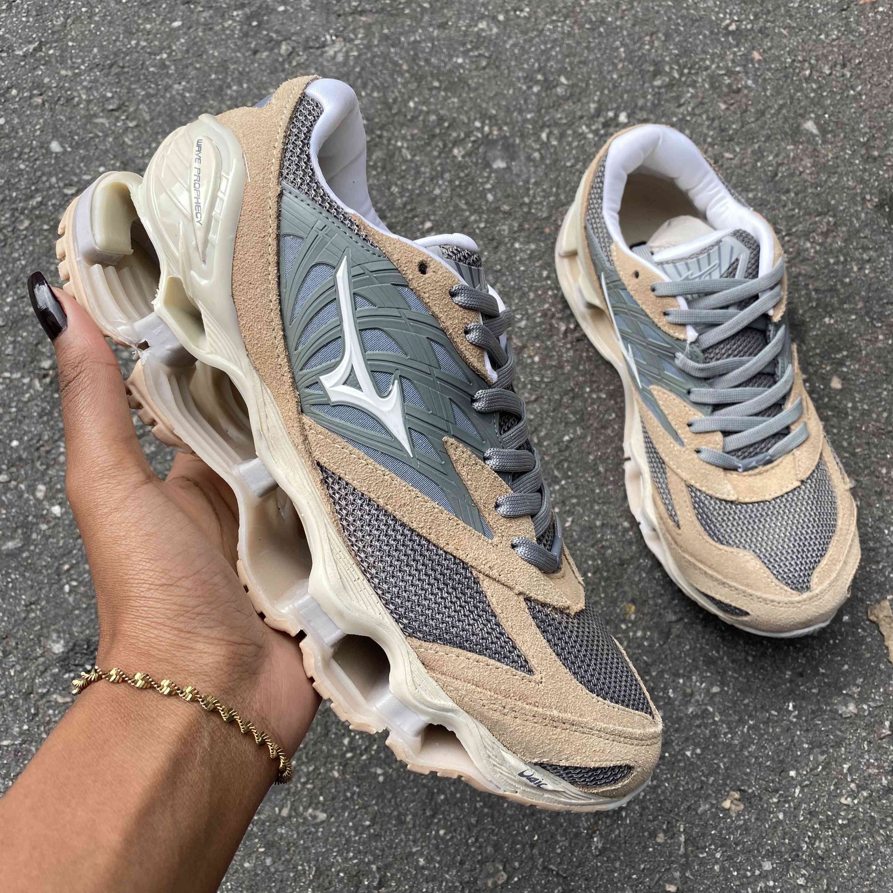 Wave Prophecy LS Beige