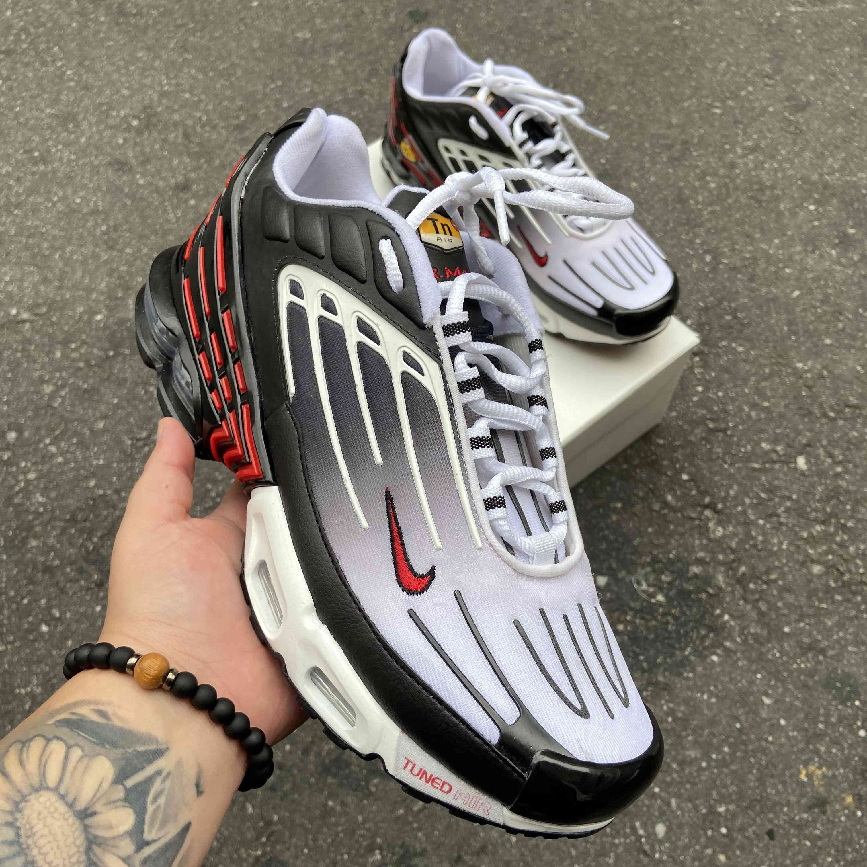 Air Max Plus TN 3 Black University Red