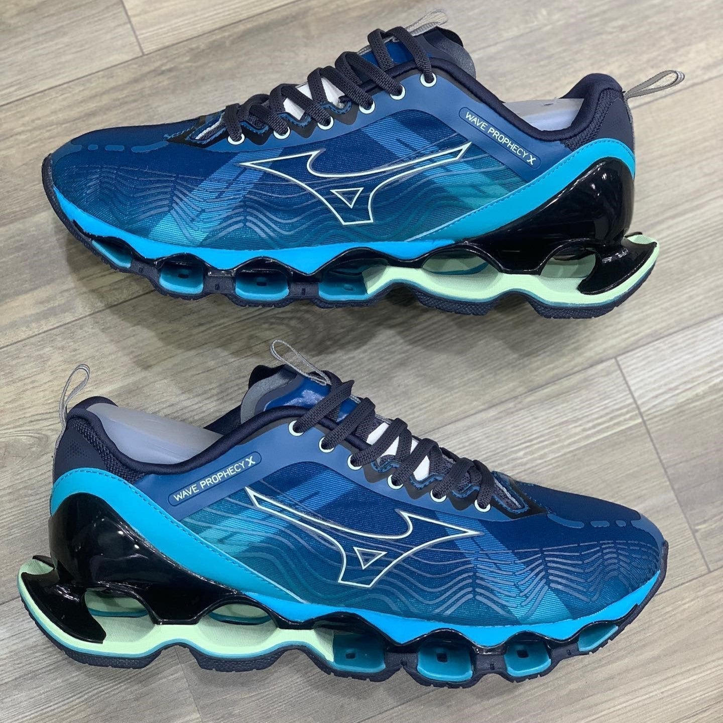 Wave Prophecy X Baby Blue Green