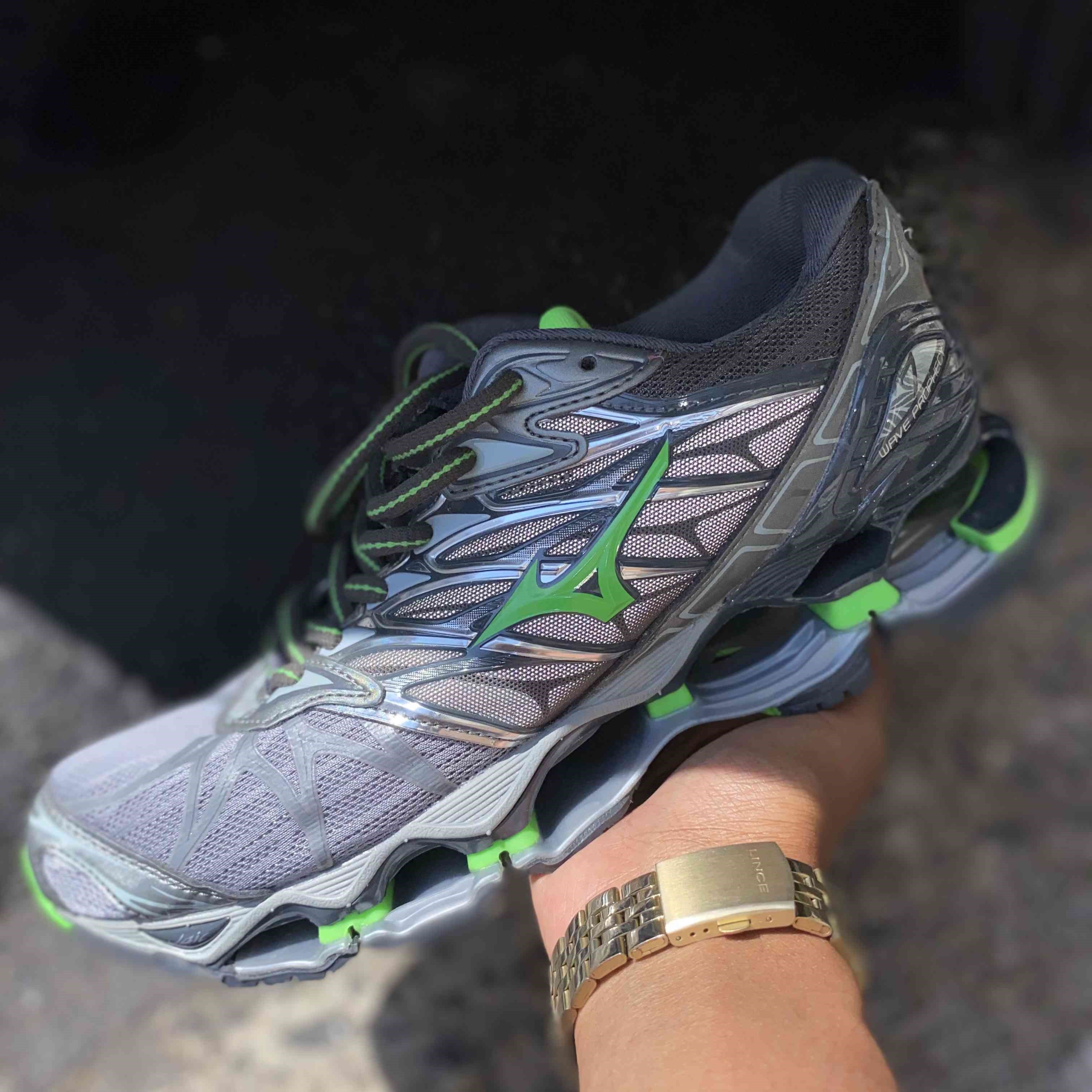 Wave Prophecy 7 Dark Grey Neon Green