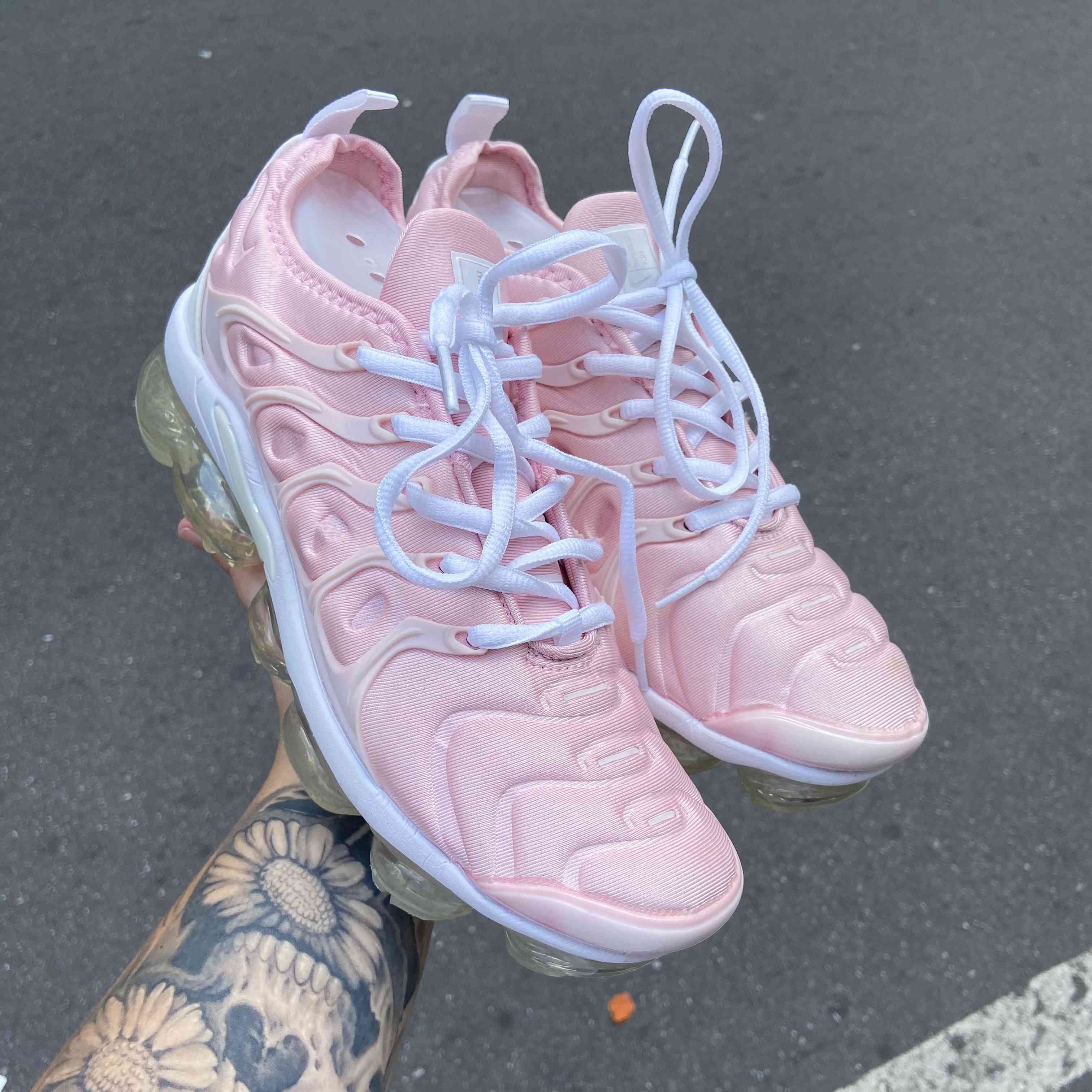 VaporMax Plus Pink Oxford