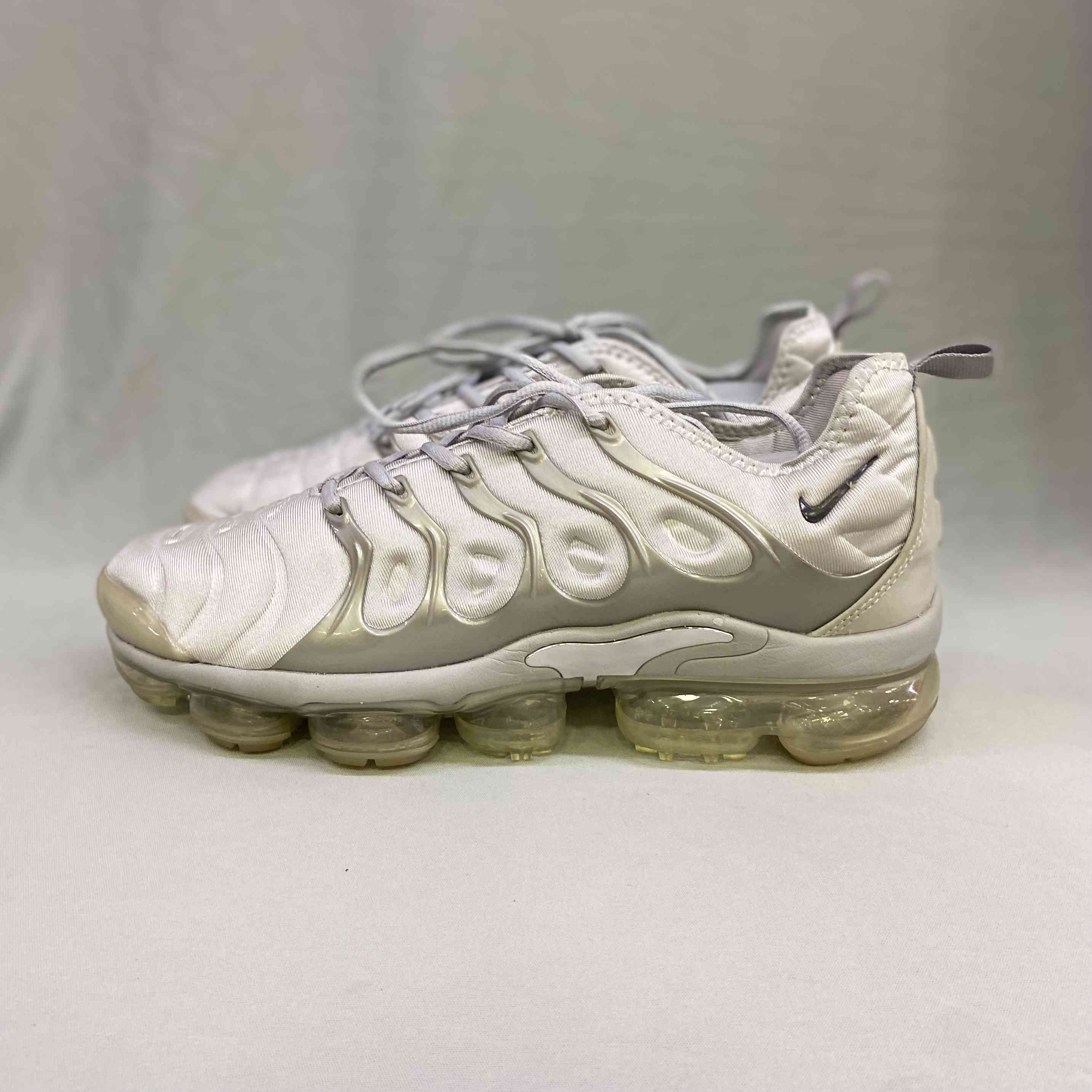 VaporMax Plus Wolf Grey 2024
