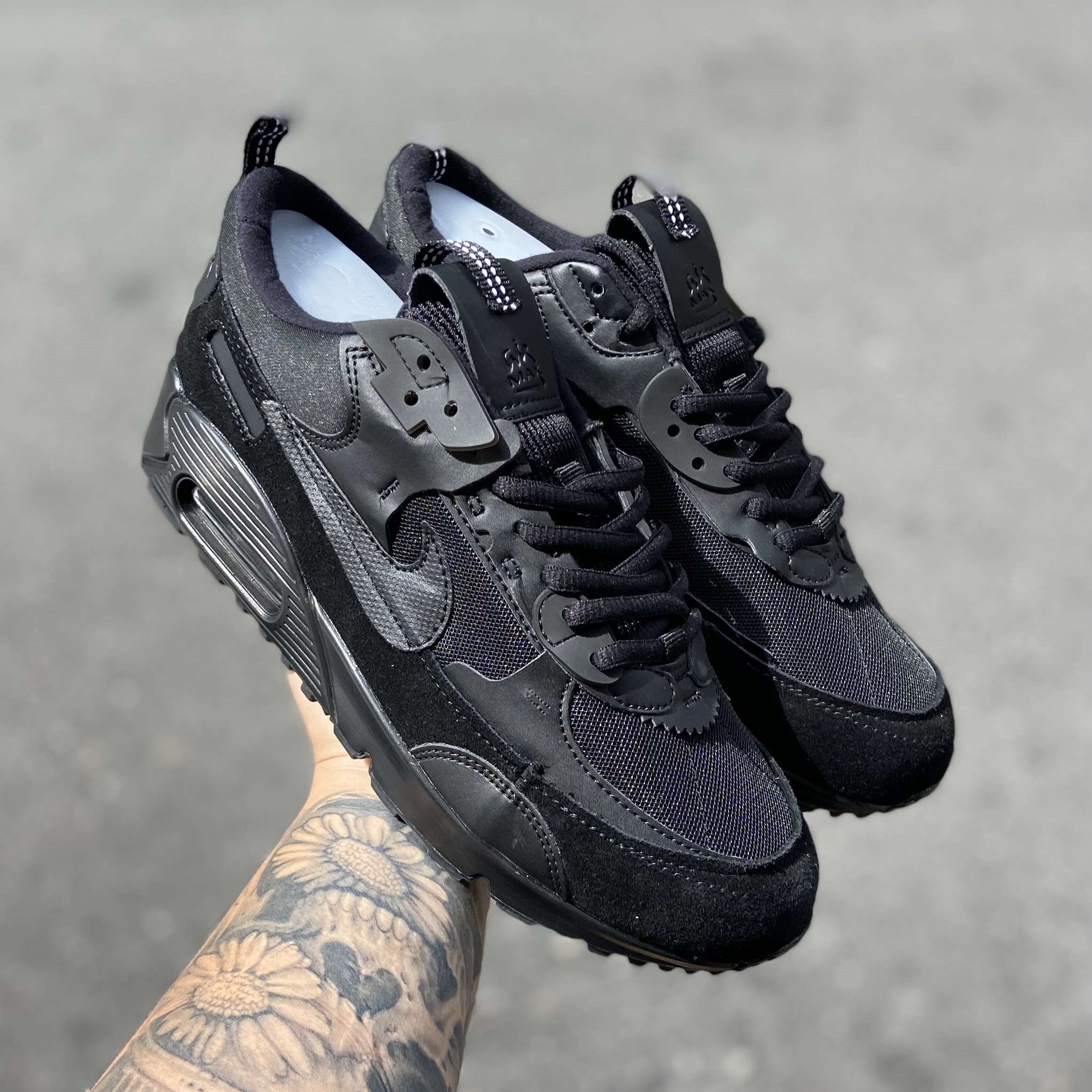 Air Max 90 Futura Triple Black