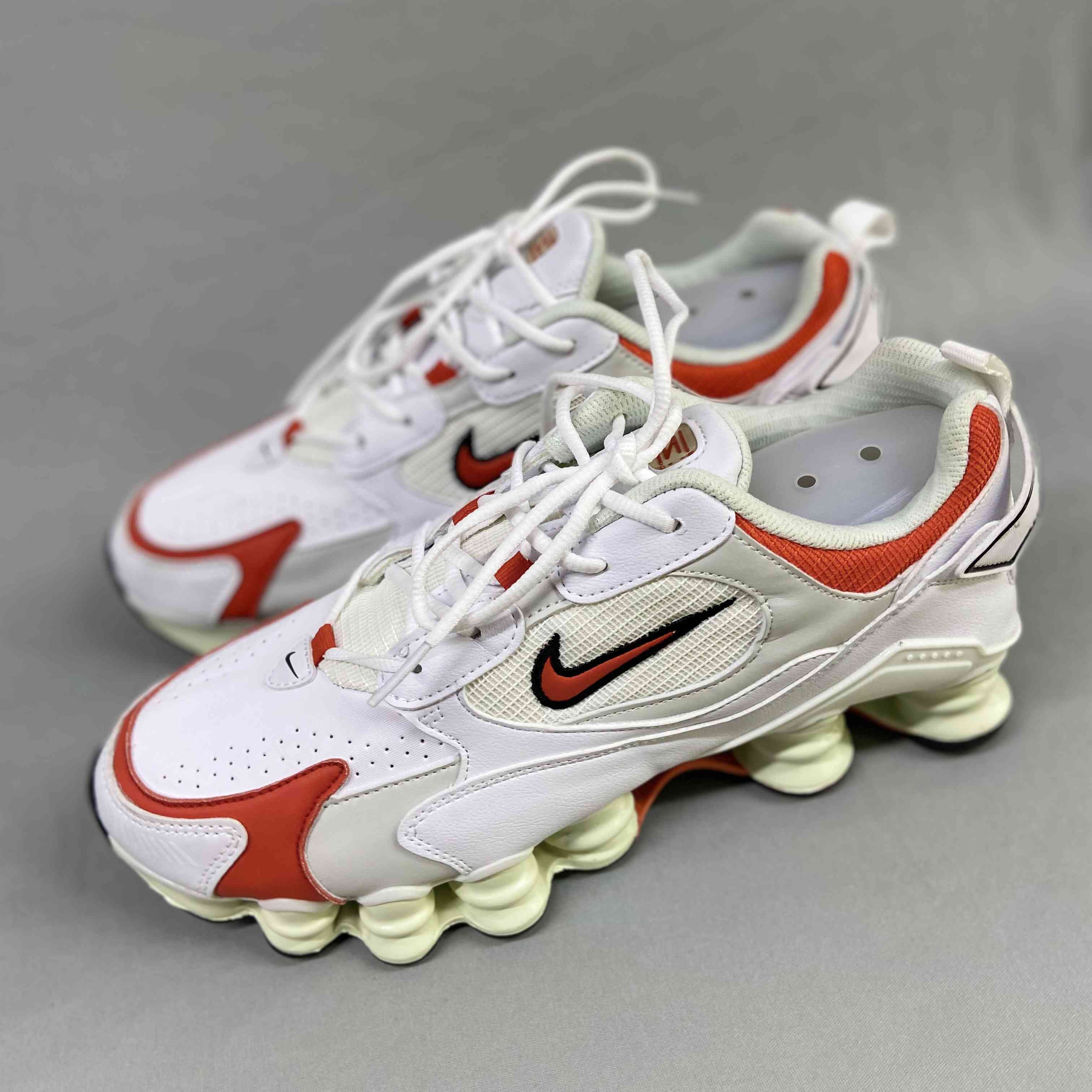 Shox TL Nova Women White-Team Orange Spruce