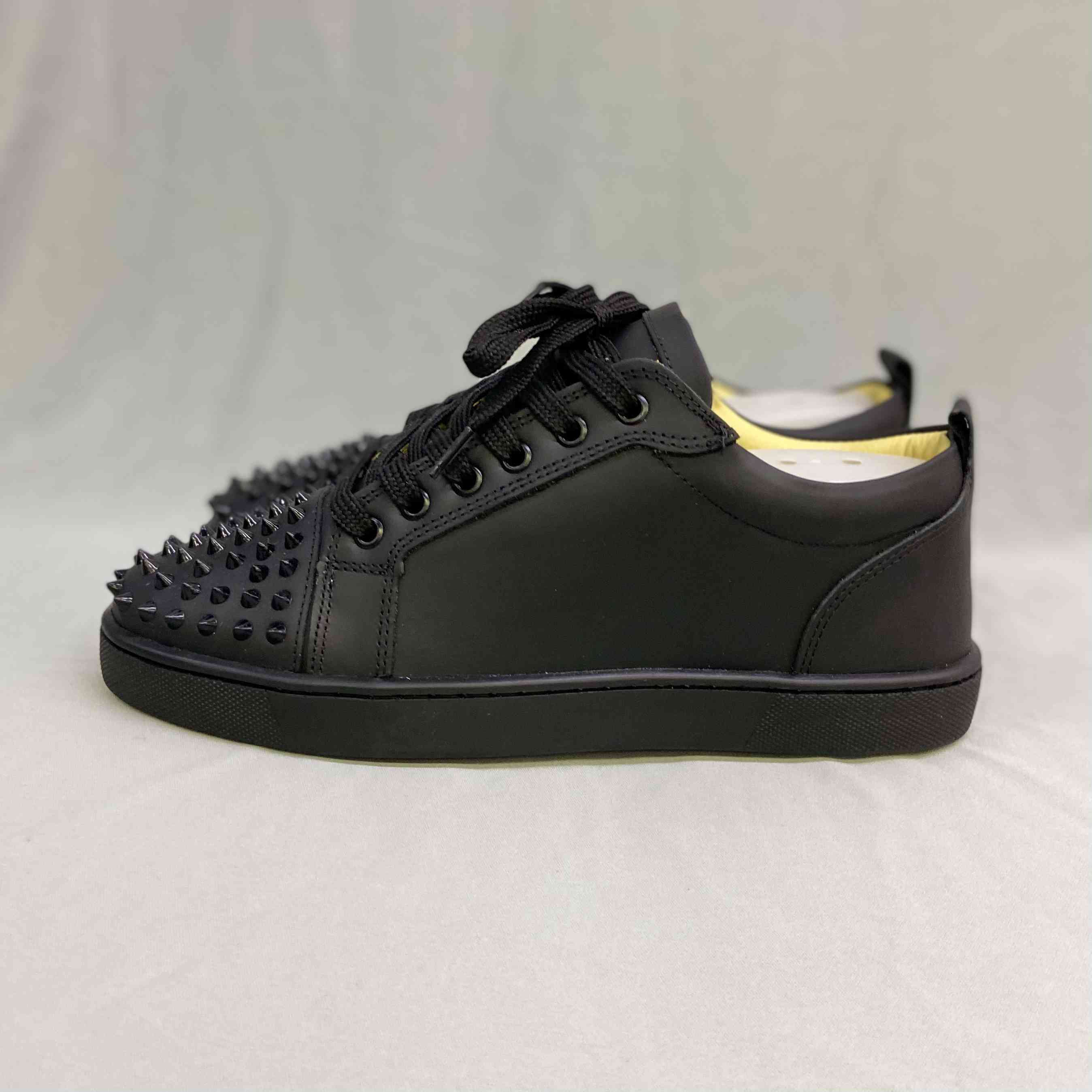 Christian Louboutin Vieira Spikes Black