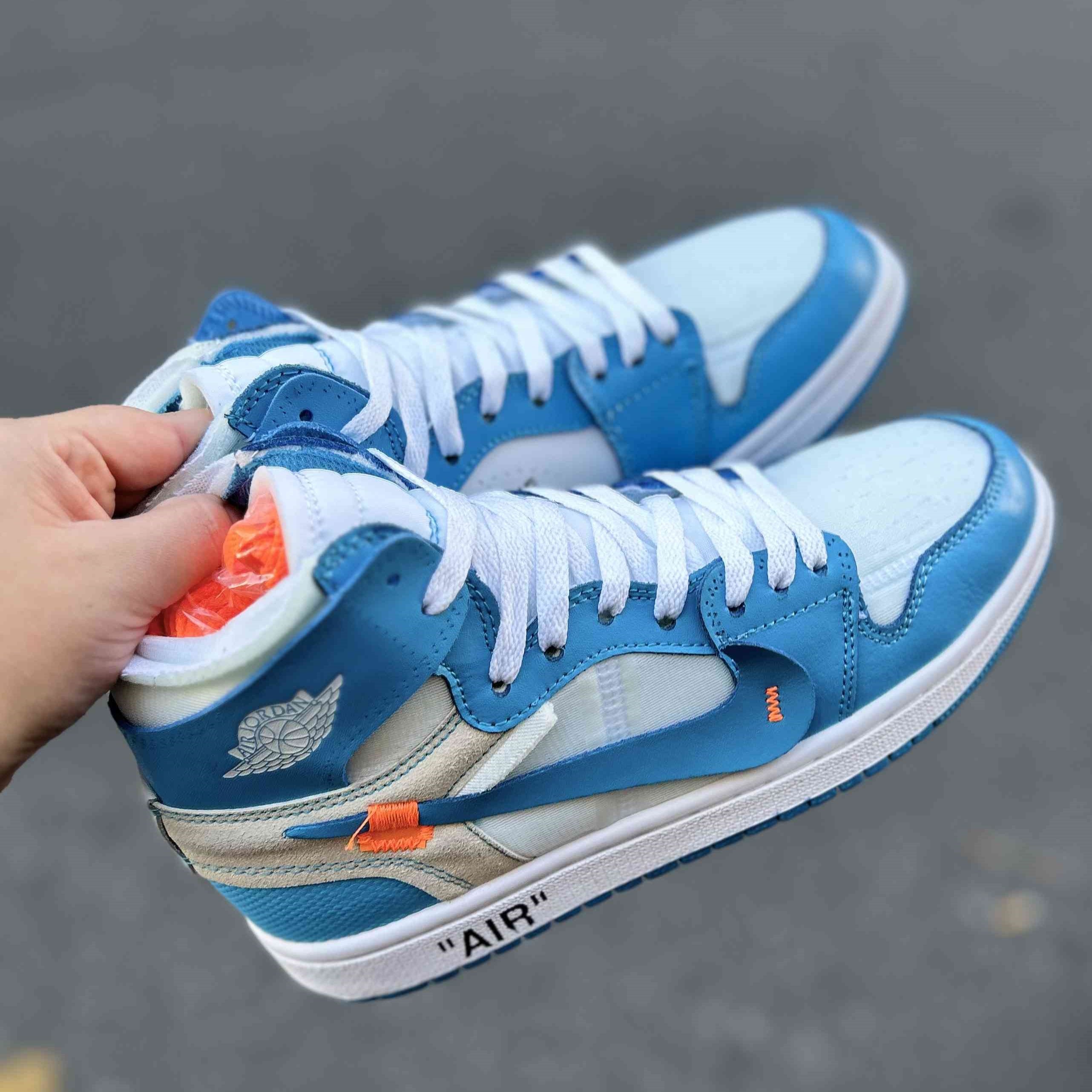 Air Jordan 1 Retro High UNC x Off White