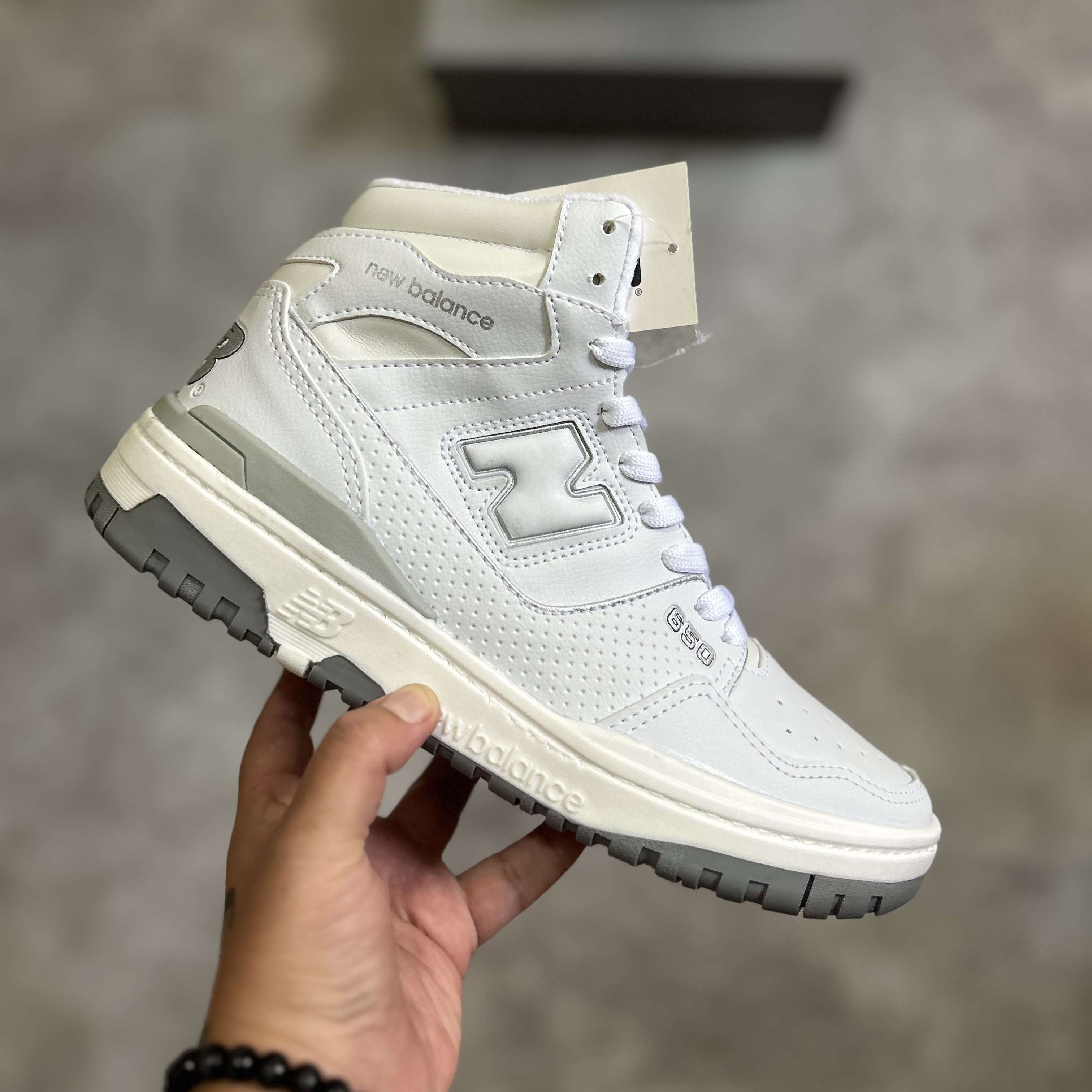 New Balance 650 R White