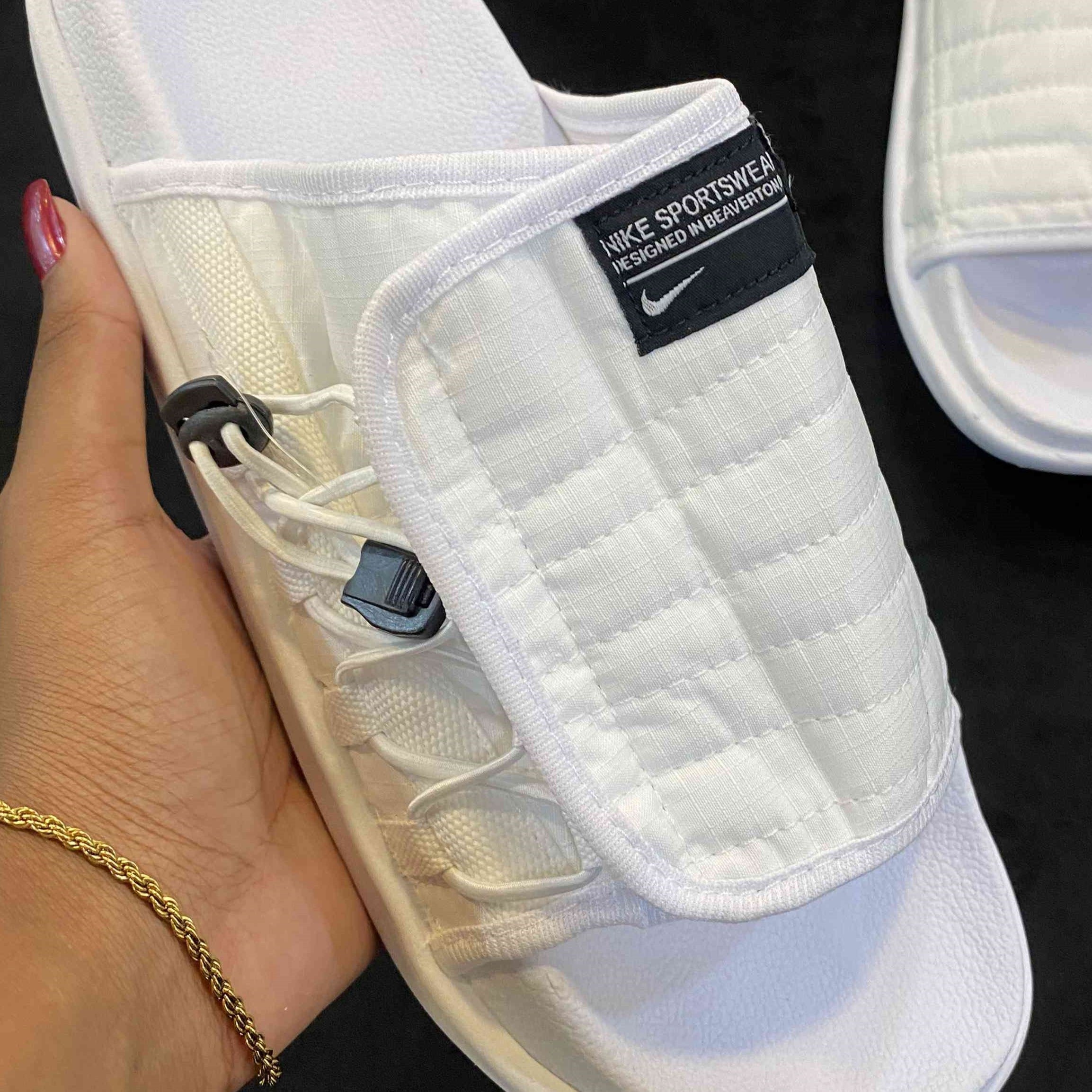 Asuna 2 Slide Triple White