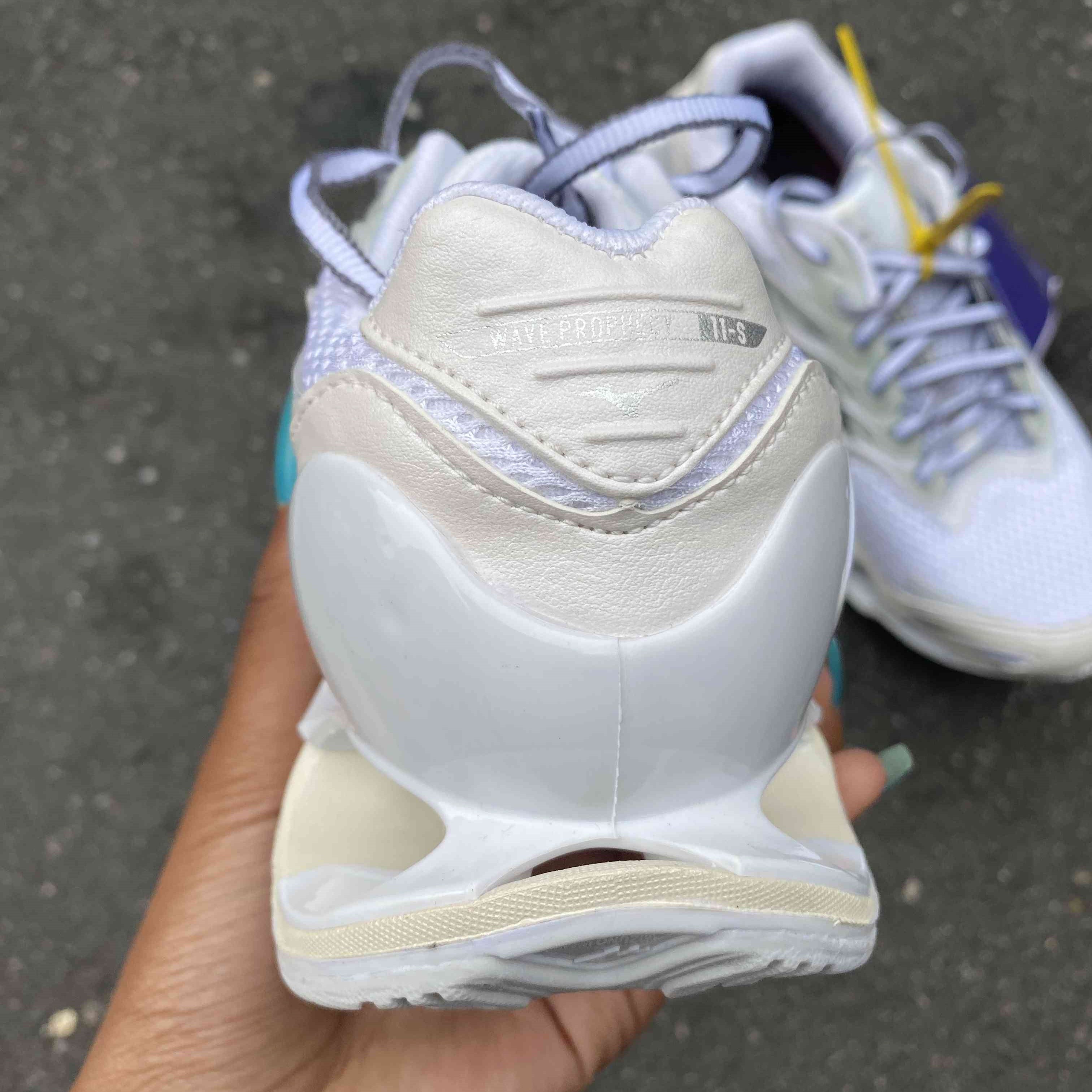 Wave Prophecy 11S White