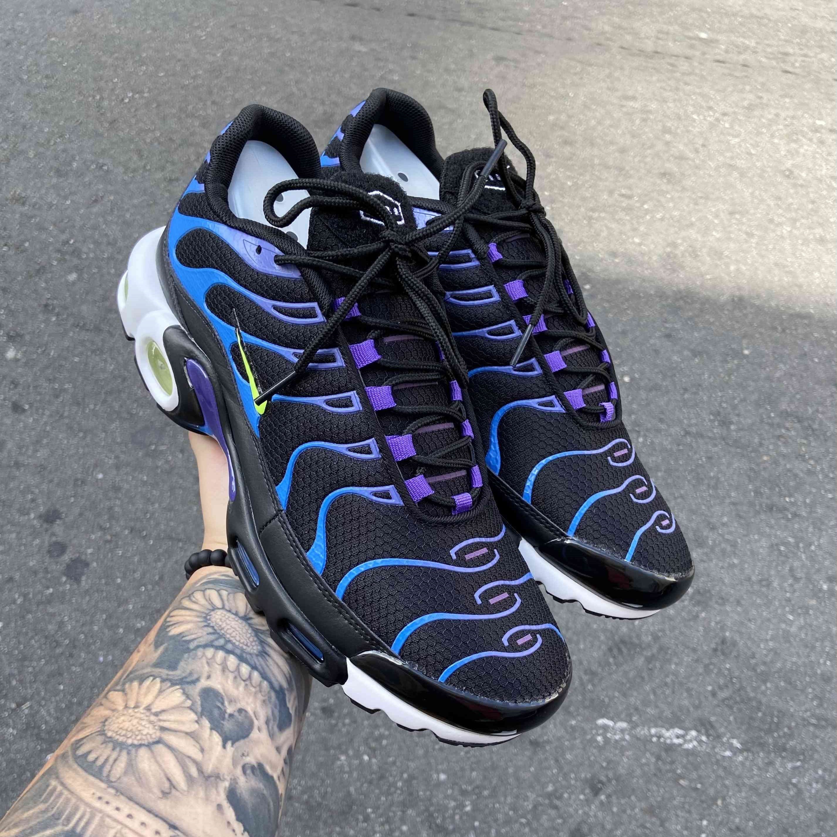 Air Max Plus TN Kaomoji