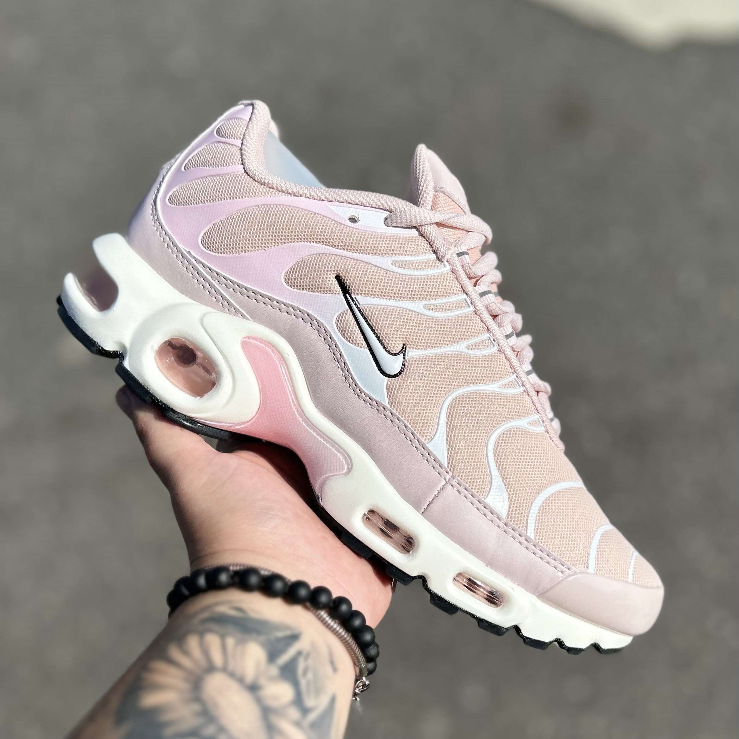 Air Max Plus TN Sandrift Oxford Pink