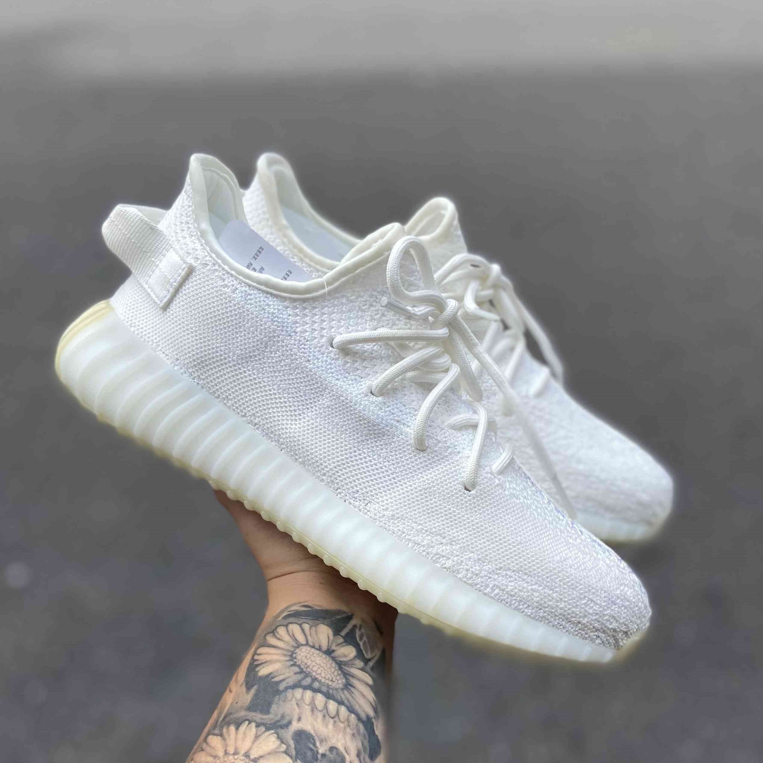 Yeezy Boost 350 v2 Bone