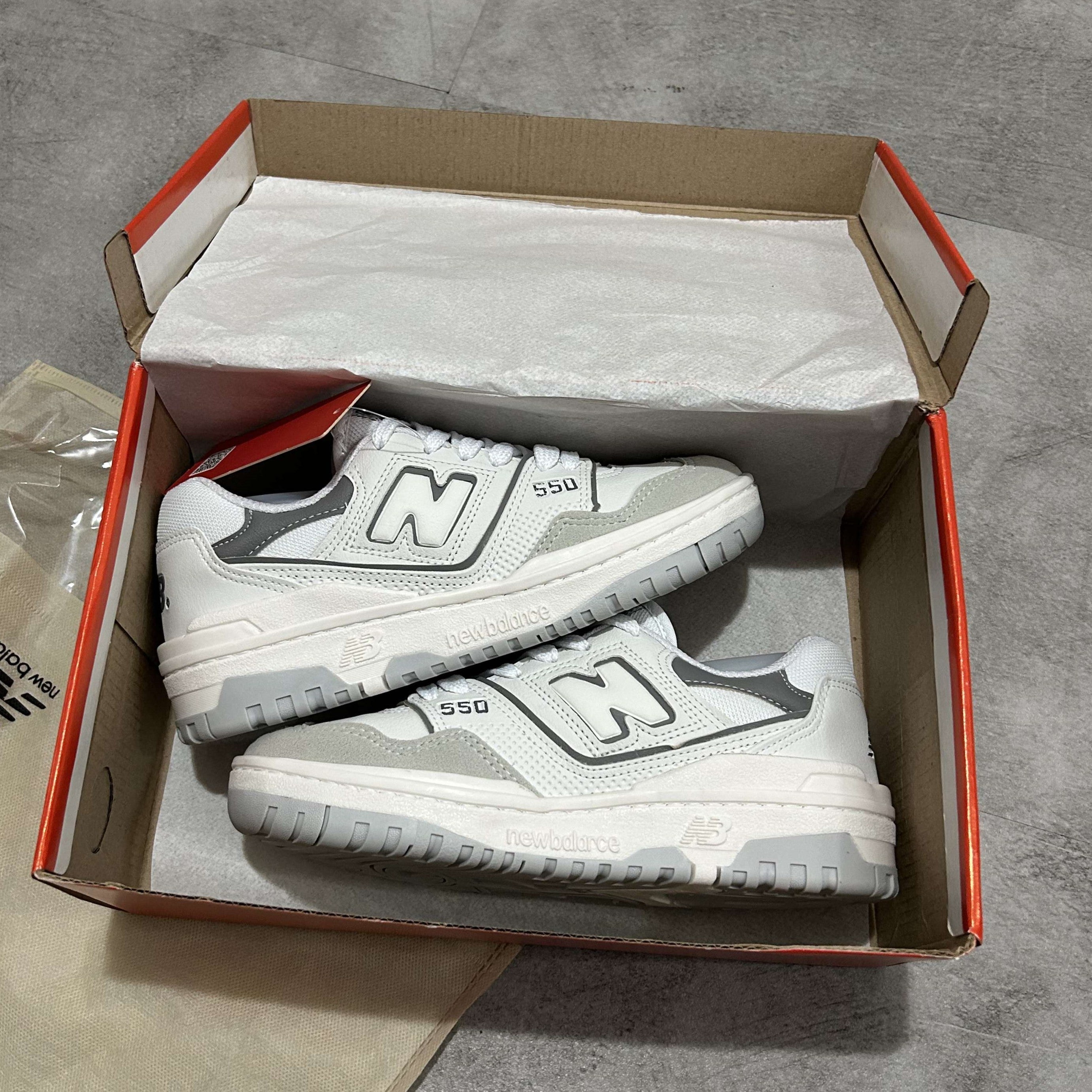 New Balance 550 White Shadow Grey