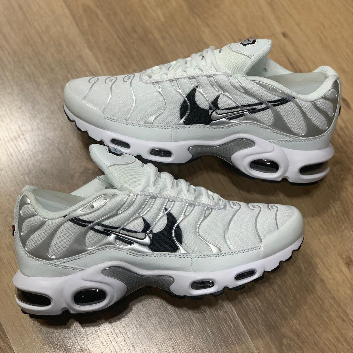 Air Max Plus TN Double Swosh