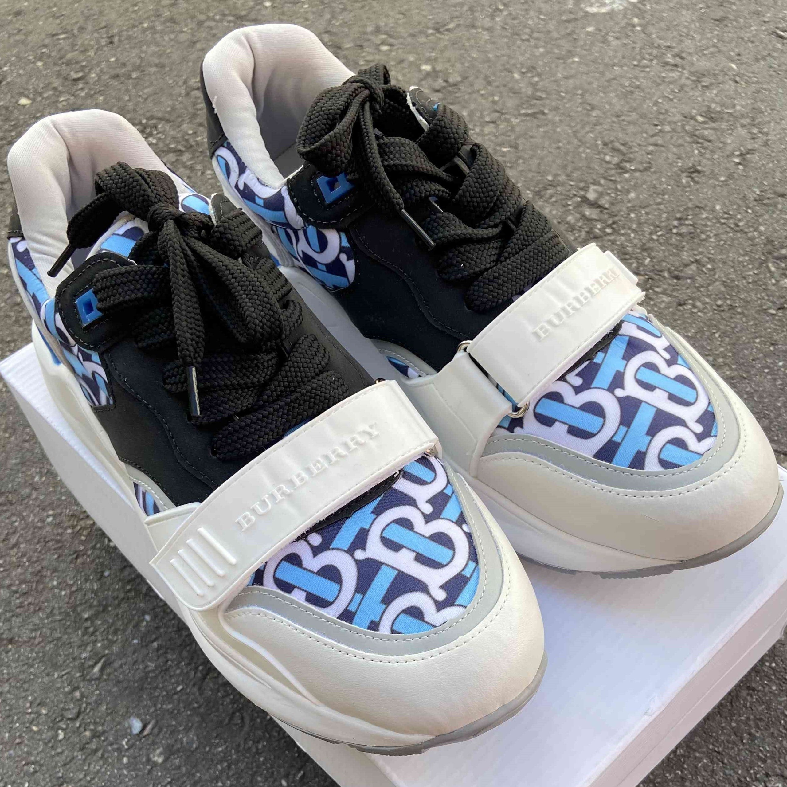 Burberry Ramsey Sneaker Blue