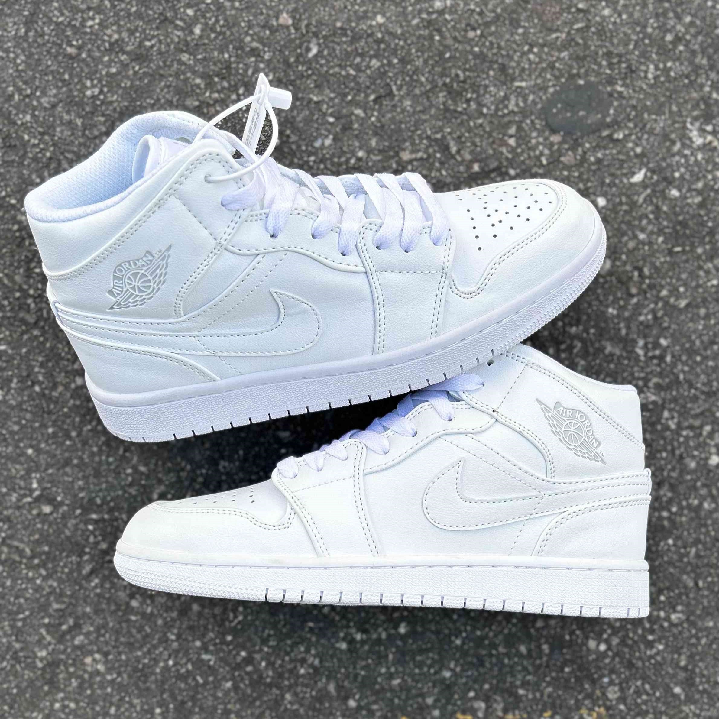 Air Jordan 1 Mid GS Triple White