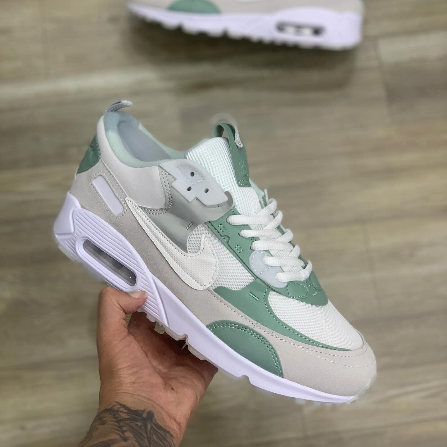 Air Max 90 Futura White Olive Aura