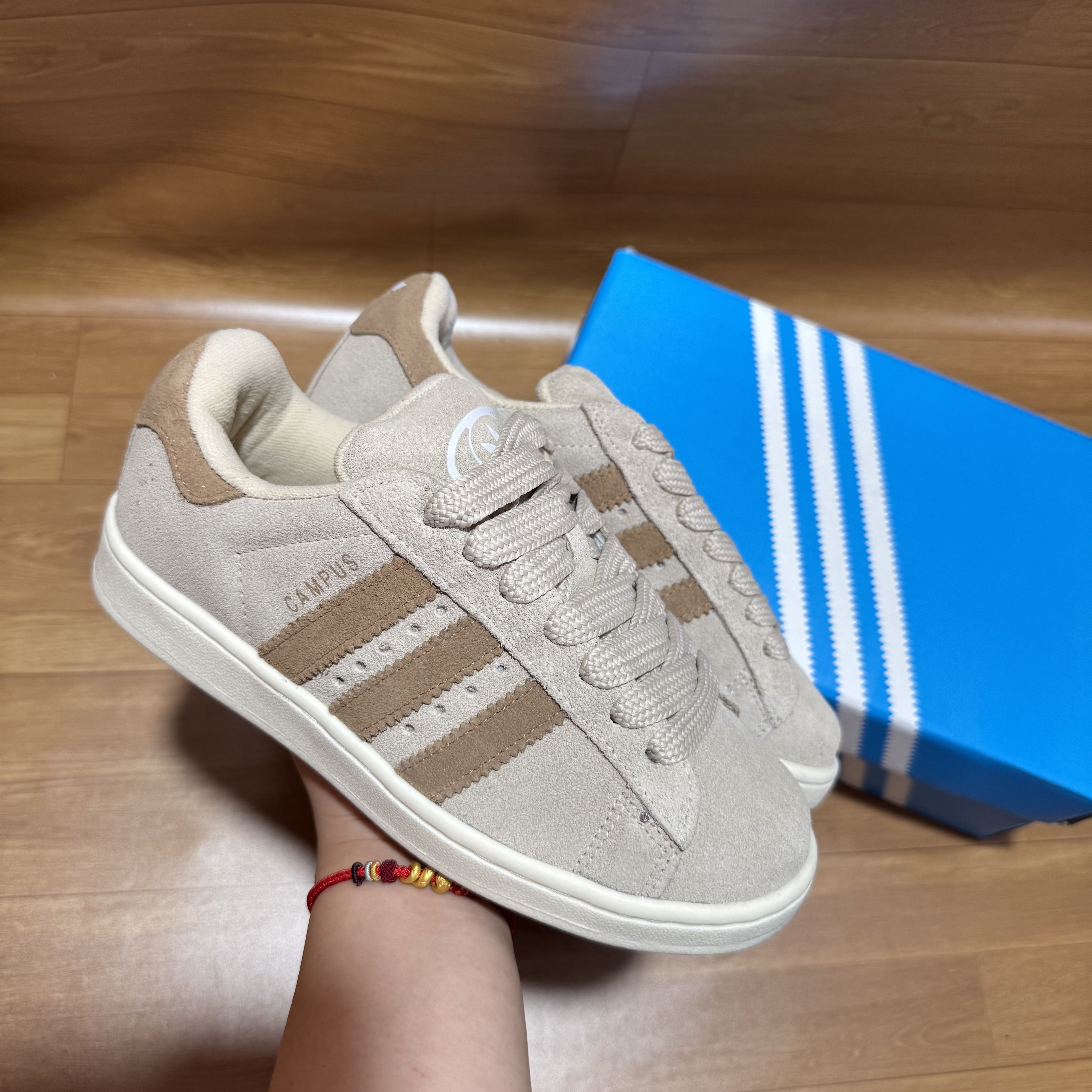 Campus 00 S Chalk White Brown