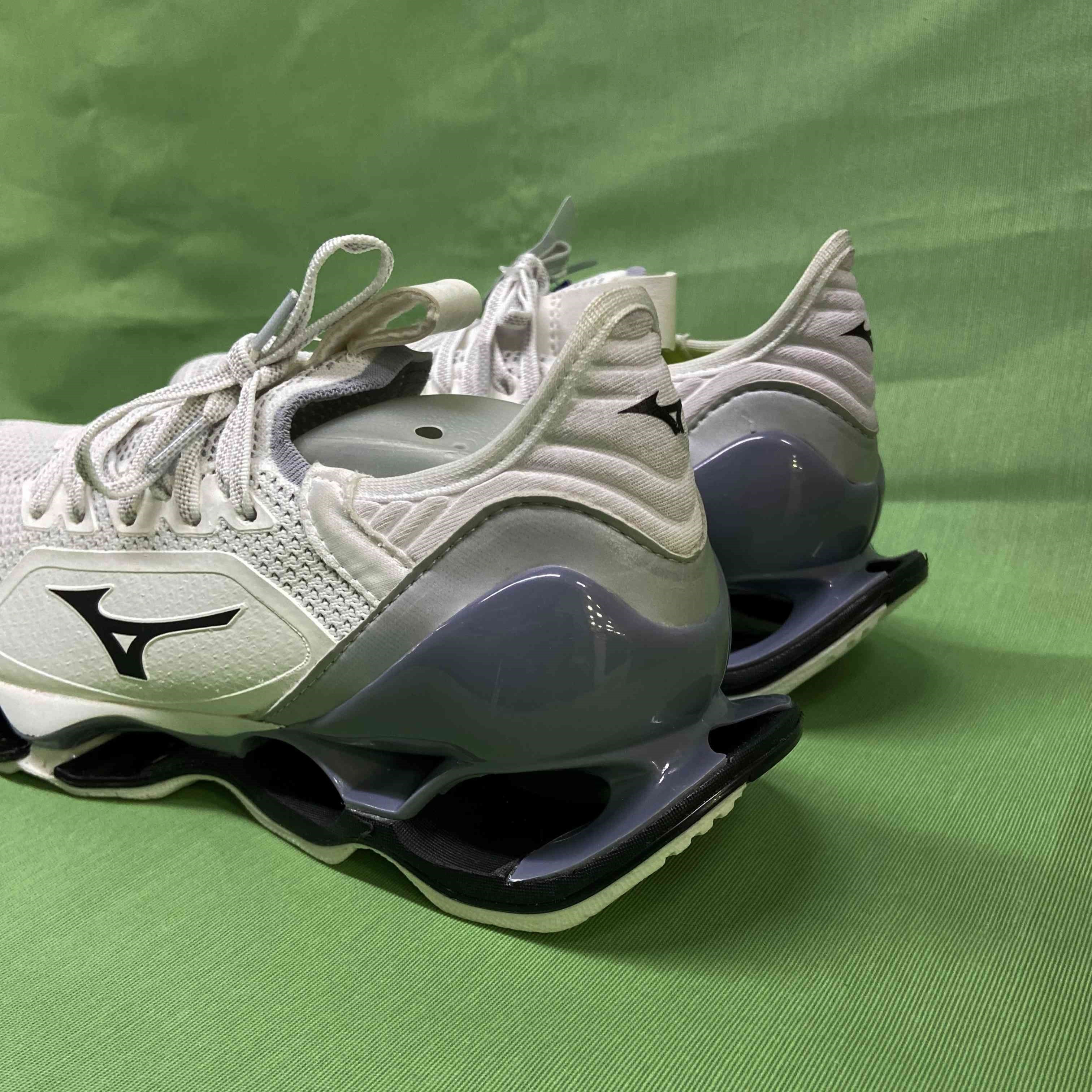 Wave Prophecy X White