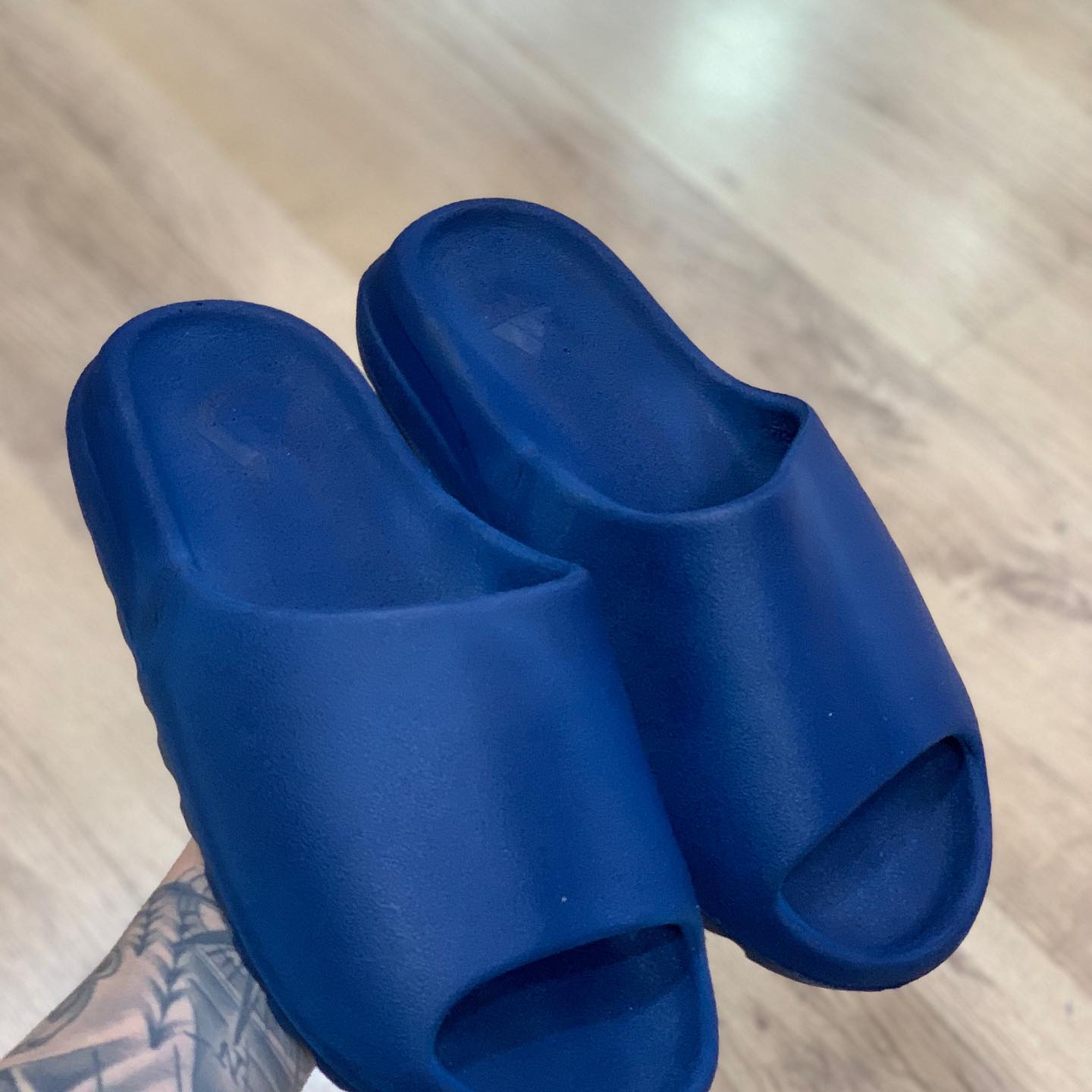 Yeezy Slide Azure