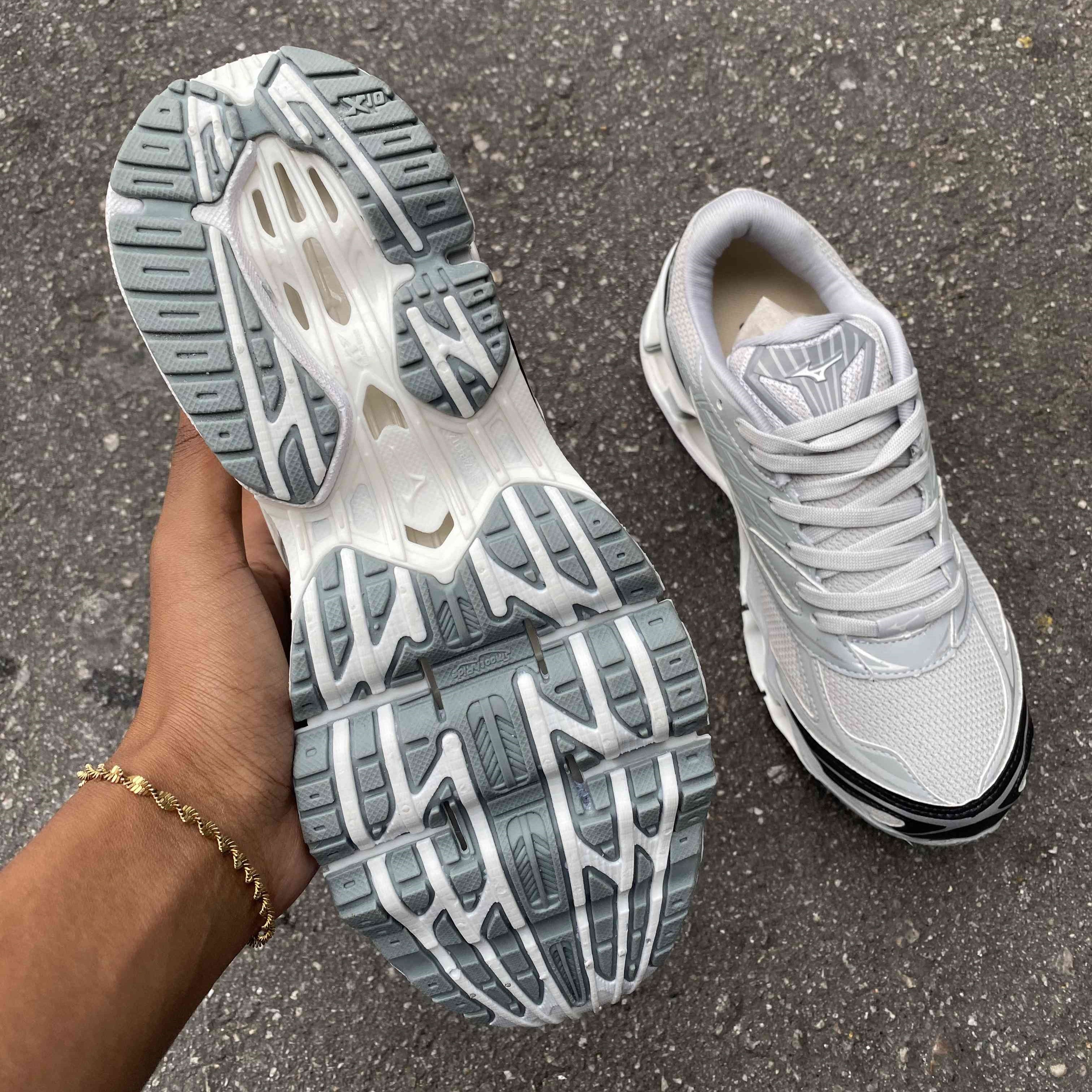 Wave Prophecy LS White Grey