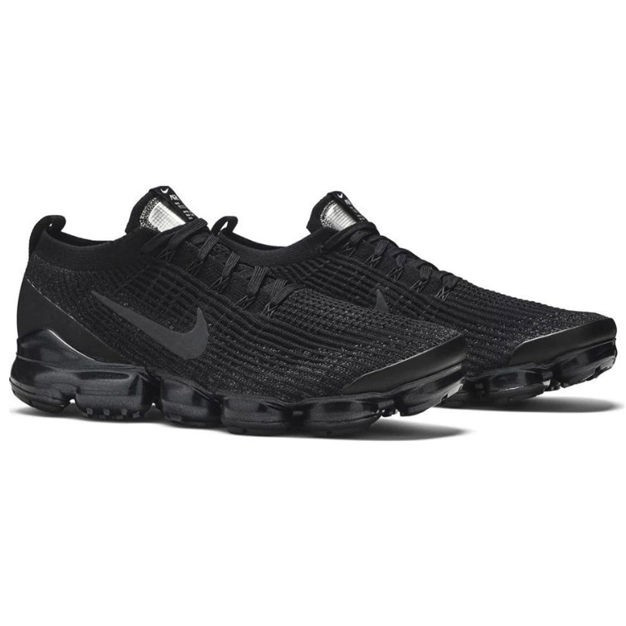 VaporMax Flyknit Triple Black