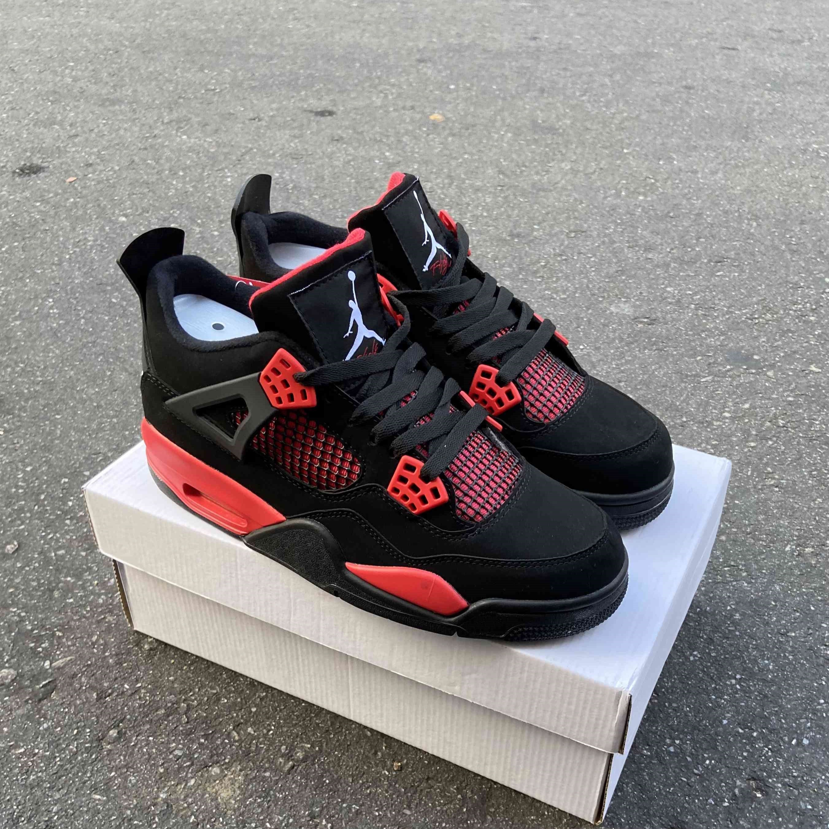 Air Jordan 4 Retro Red Thunder