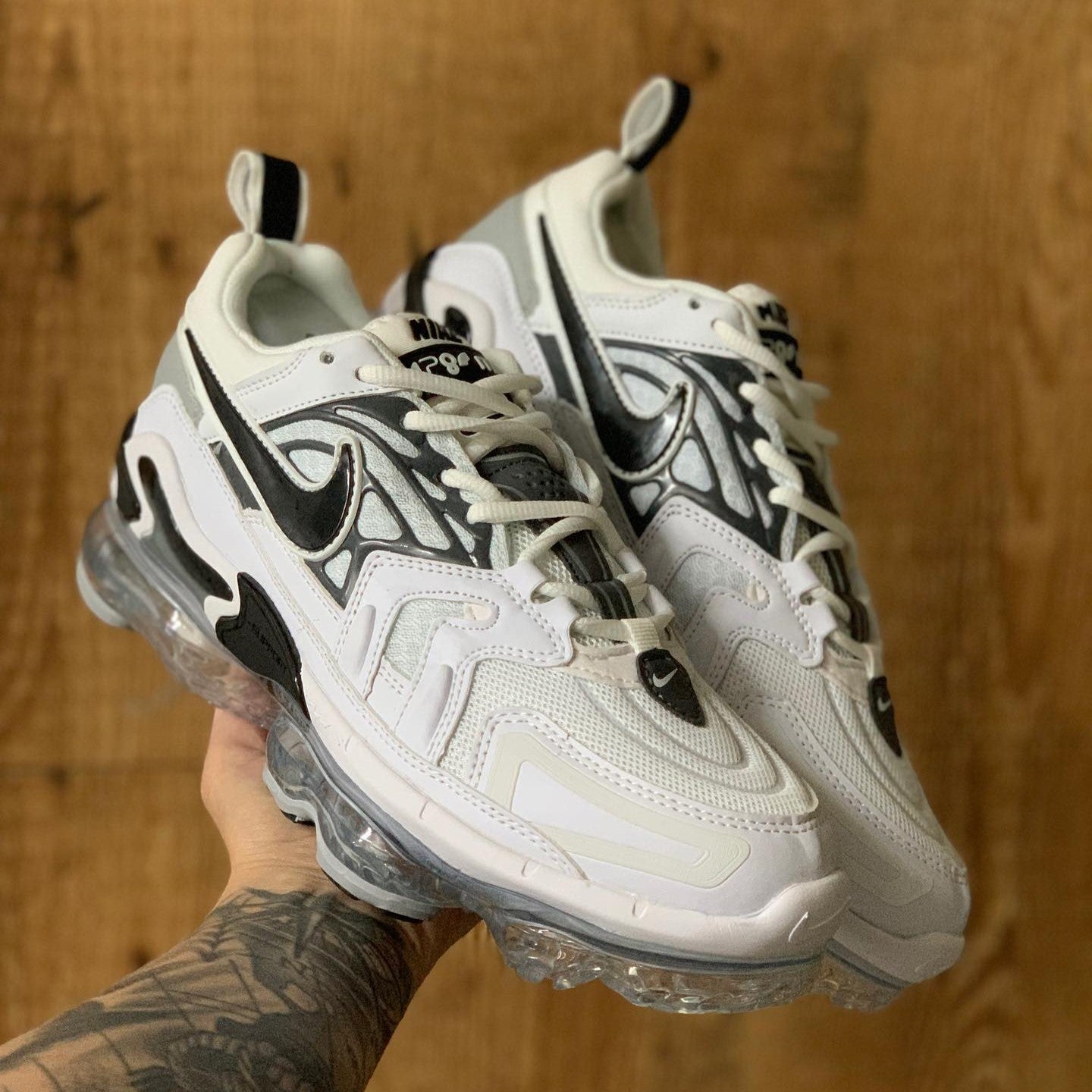 VaporMax EVO White Black