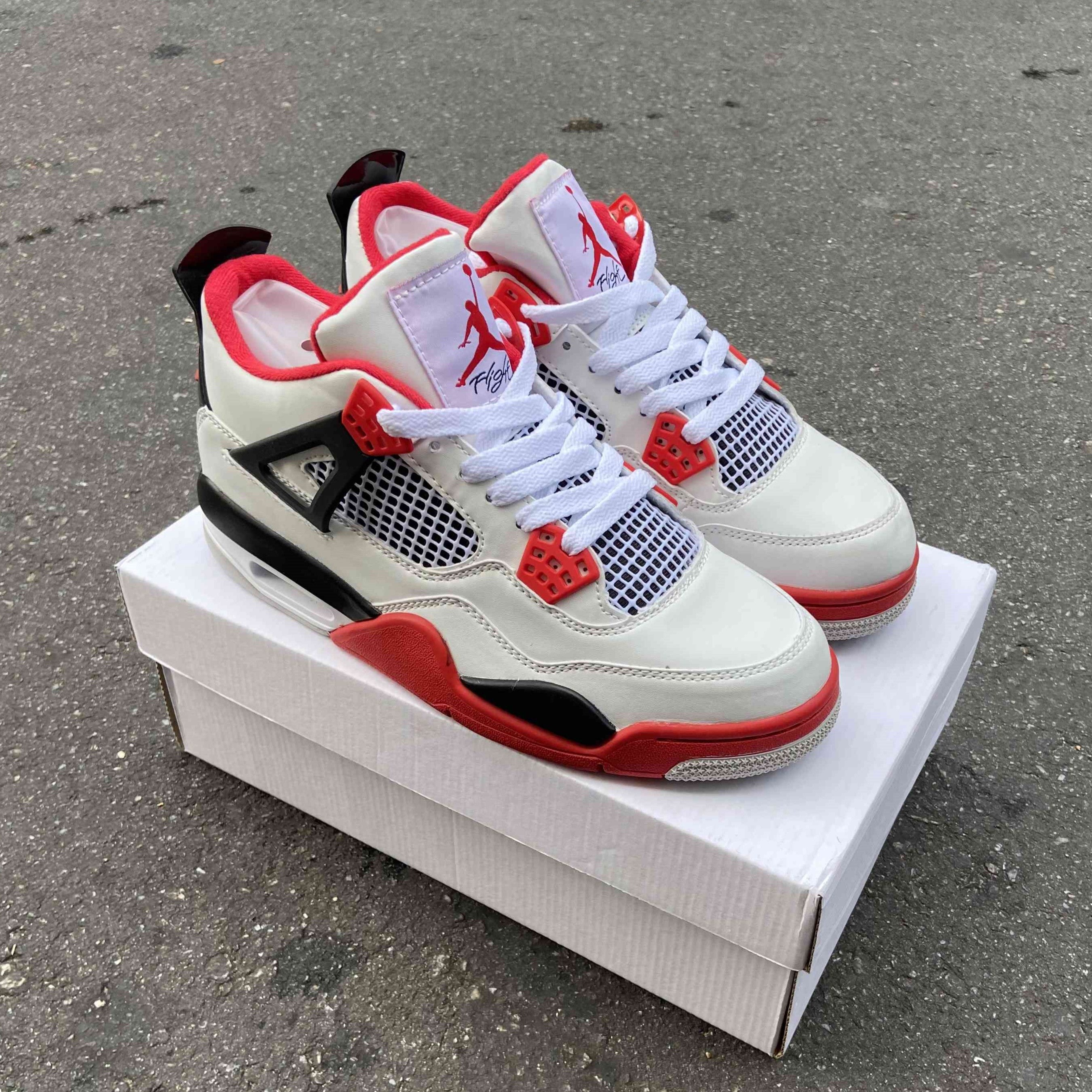 Air Jordan 4 Retro OG Fire Red
