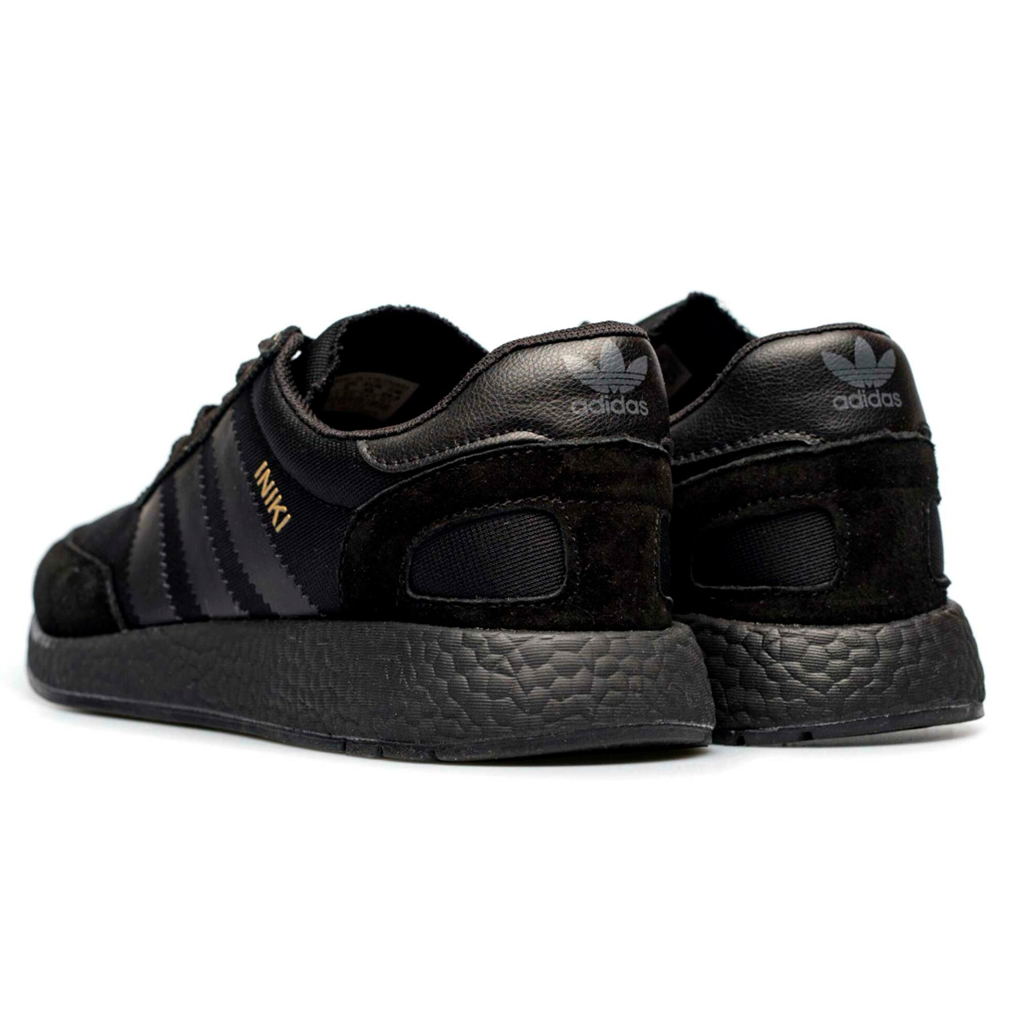 Iniki Runner Triple Black