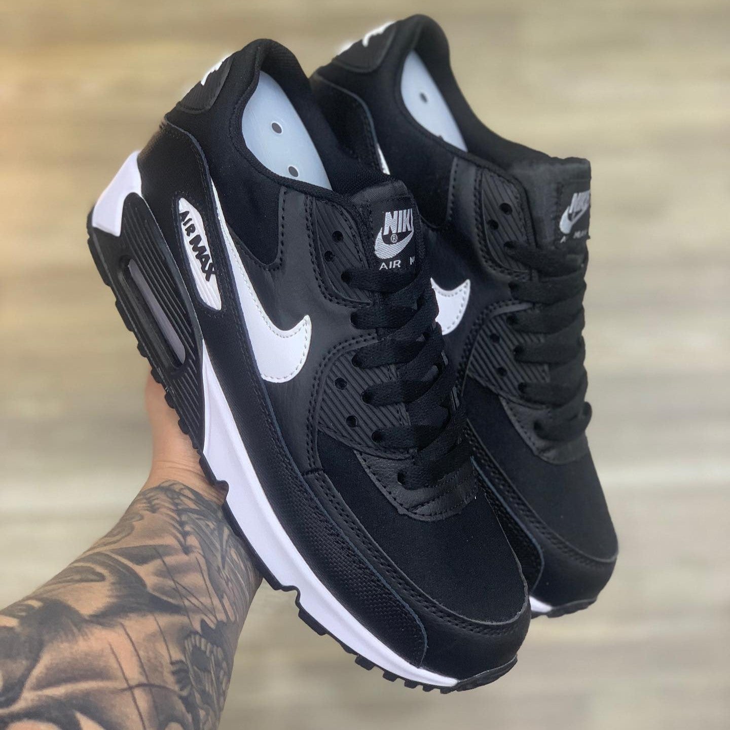 Air Max 90 Black White