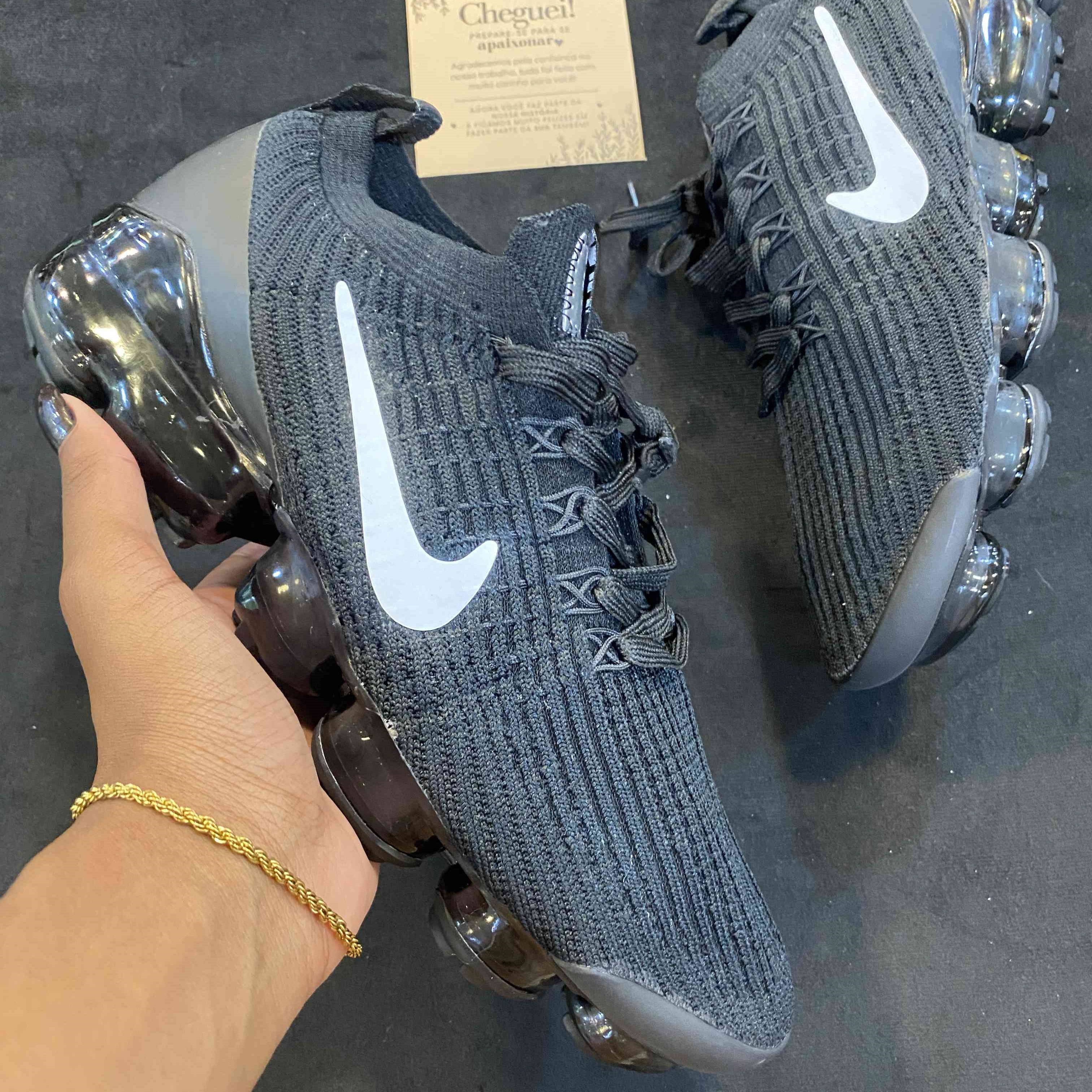 VaporMax Flyknit Triple Black