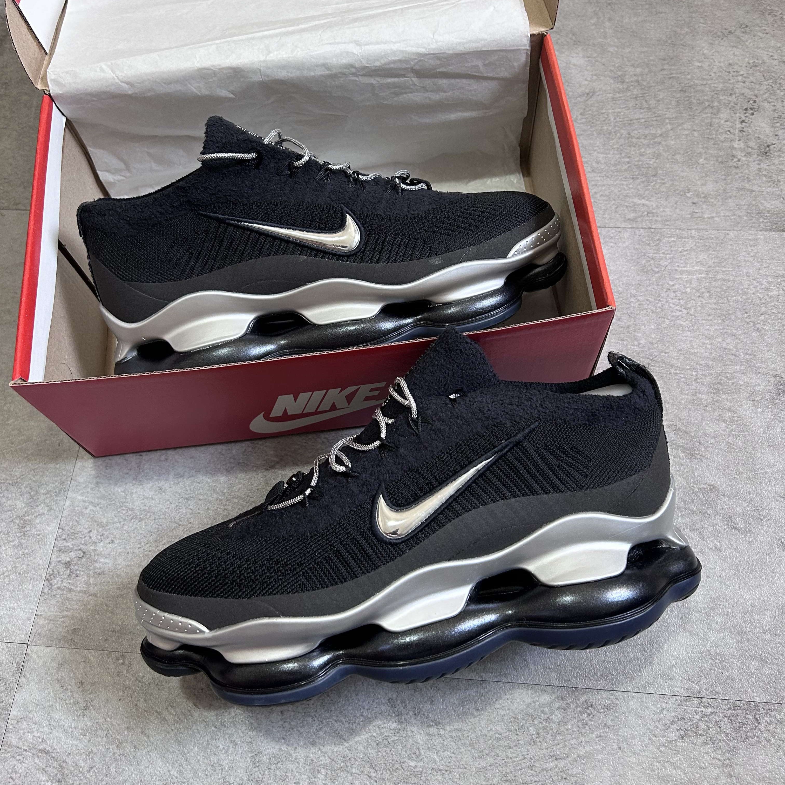 Air Max Scorpion Flyknit Black Metallic Silver