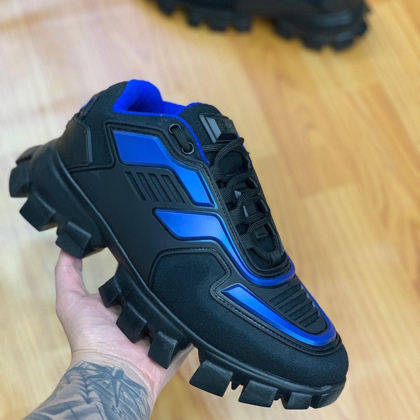 Cloudbust Thunder Low Top Black